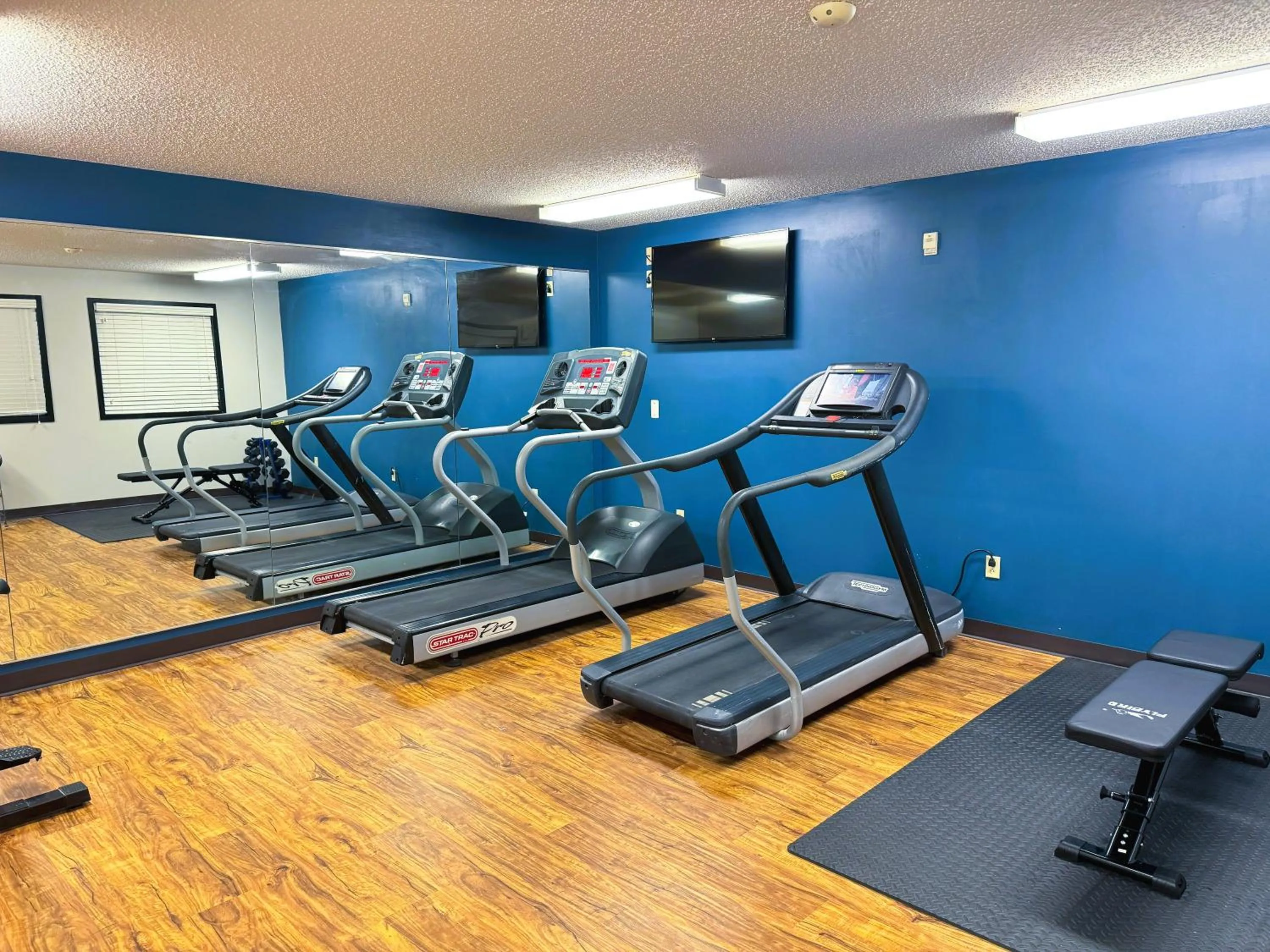Fitness centre/facilities in Comfort Inn & Suites Sheboygan I-43