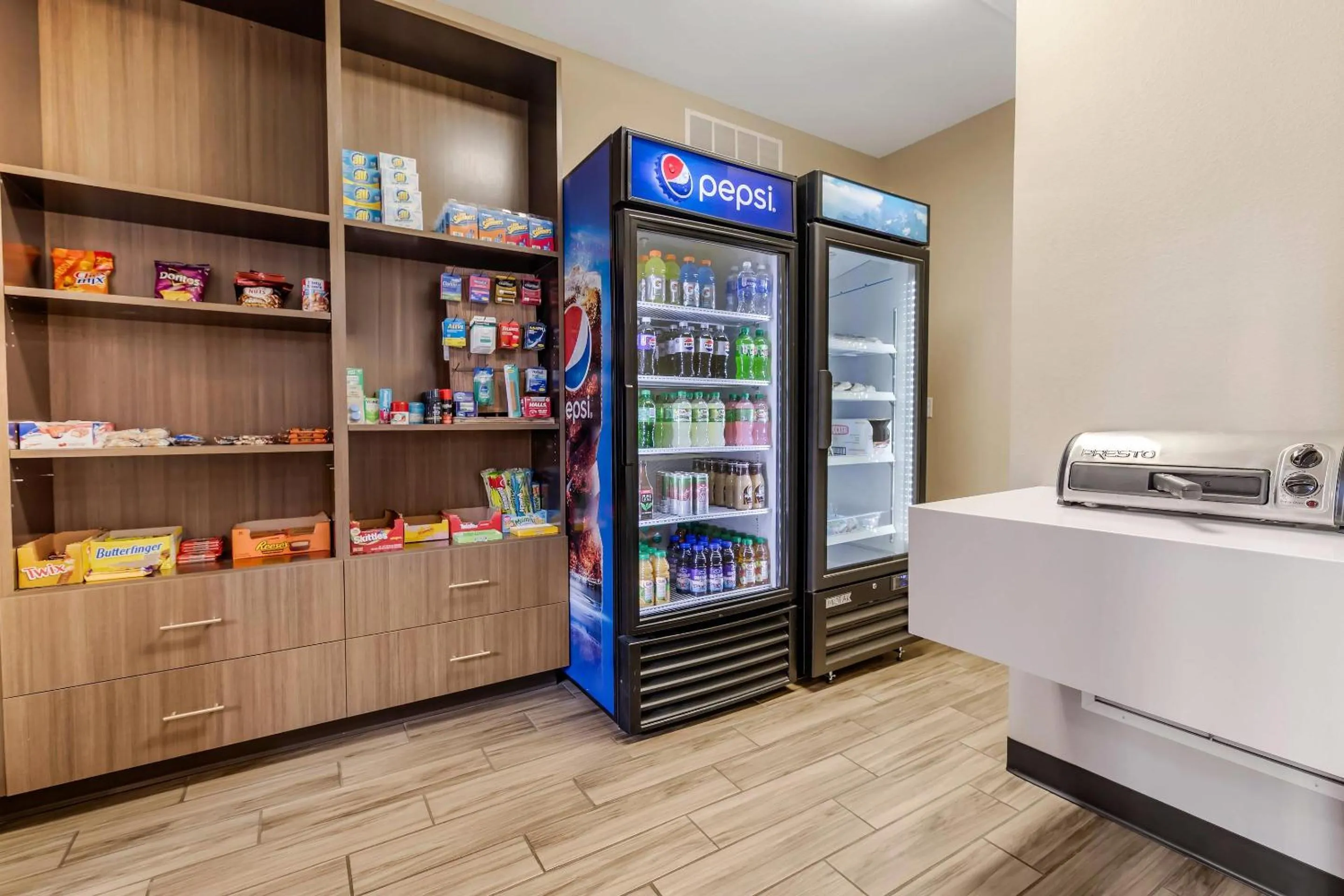 Restaurant/places to eat in Sleep Inn & Suites Wisconsin Rapids