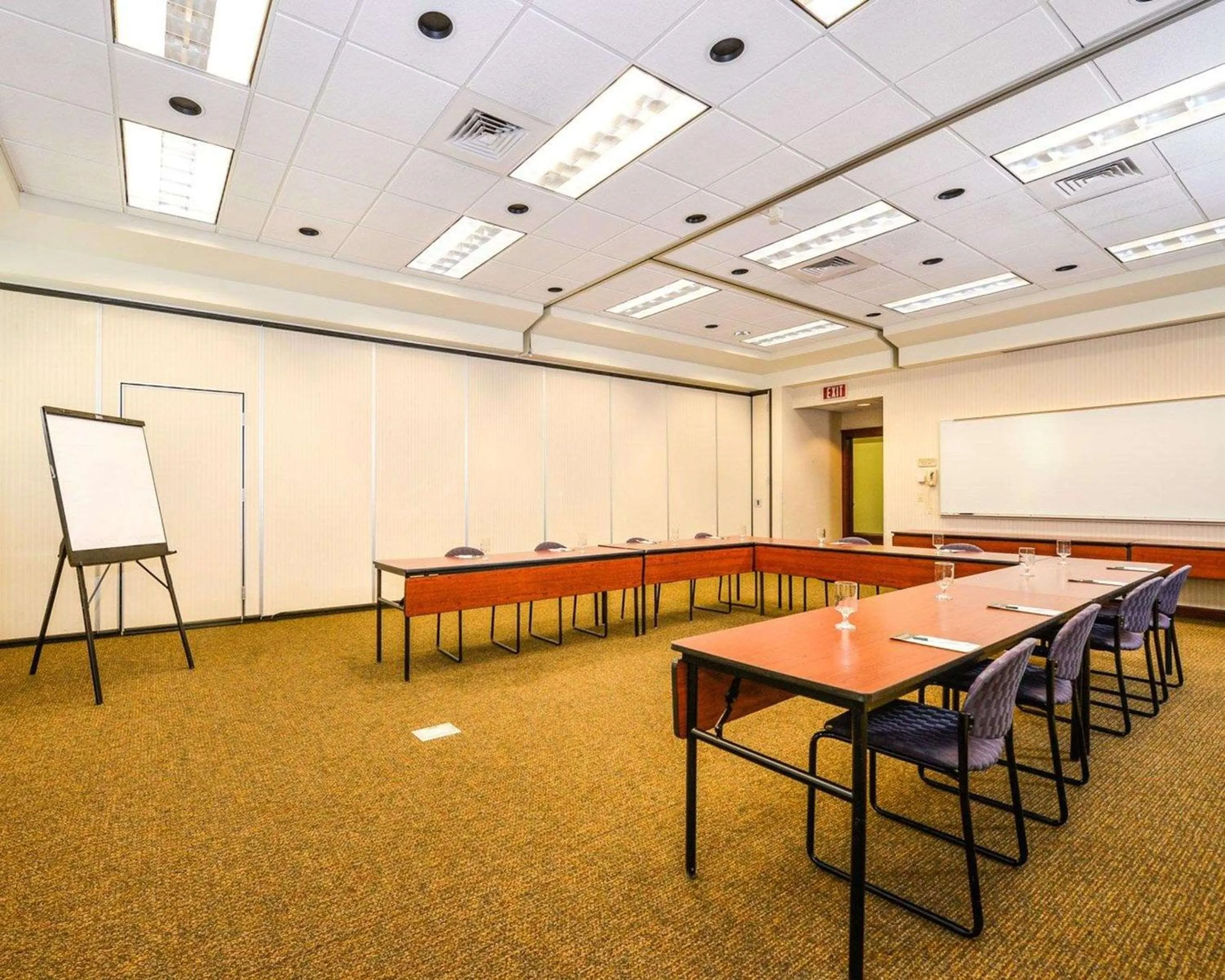 Meeting/conference room in Kress Inn, an Ascend Collection Hotel
