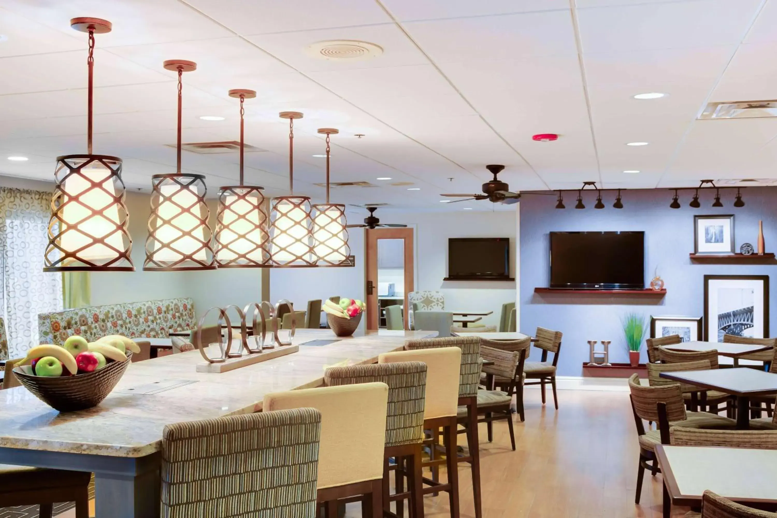 Restaurant/places to eat in Wingate by Wyndham Cranberry Restaurant/places to eat in Wingate by Wyndham Cranberry