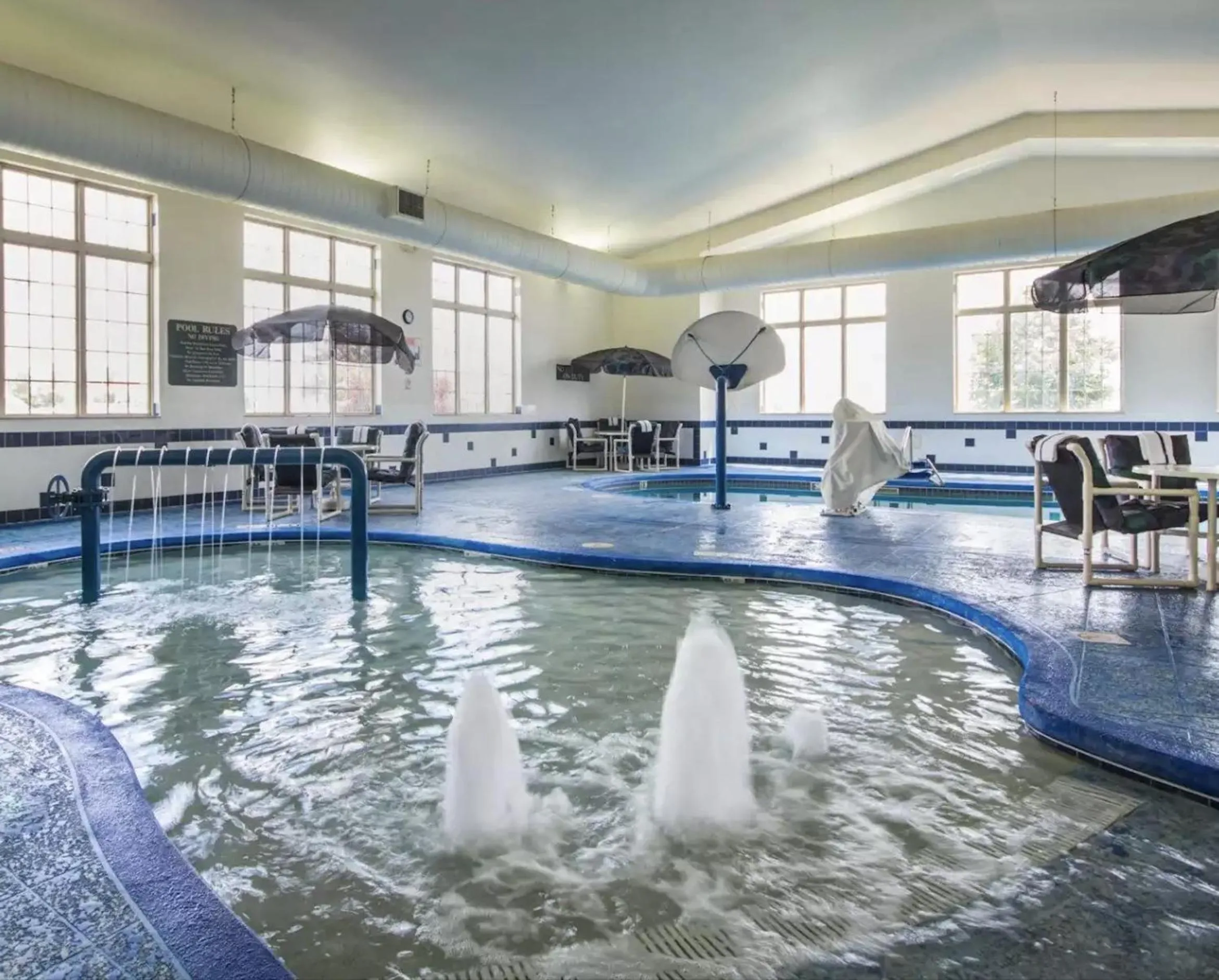 Comfort Inn & Suites Madison North