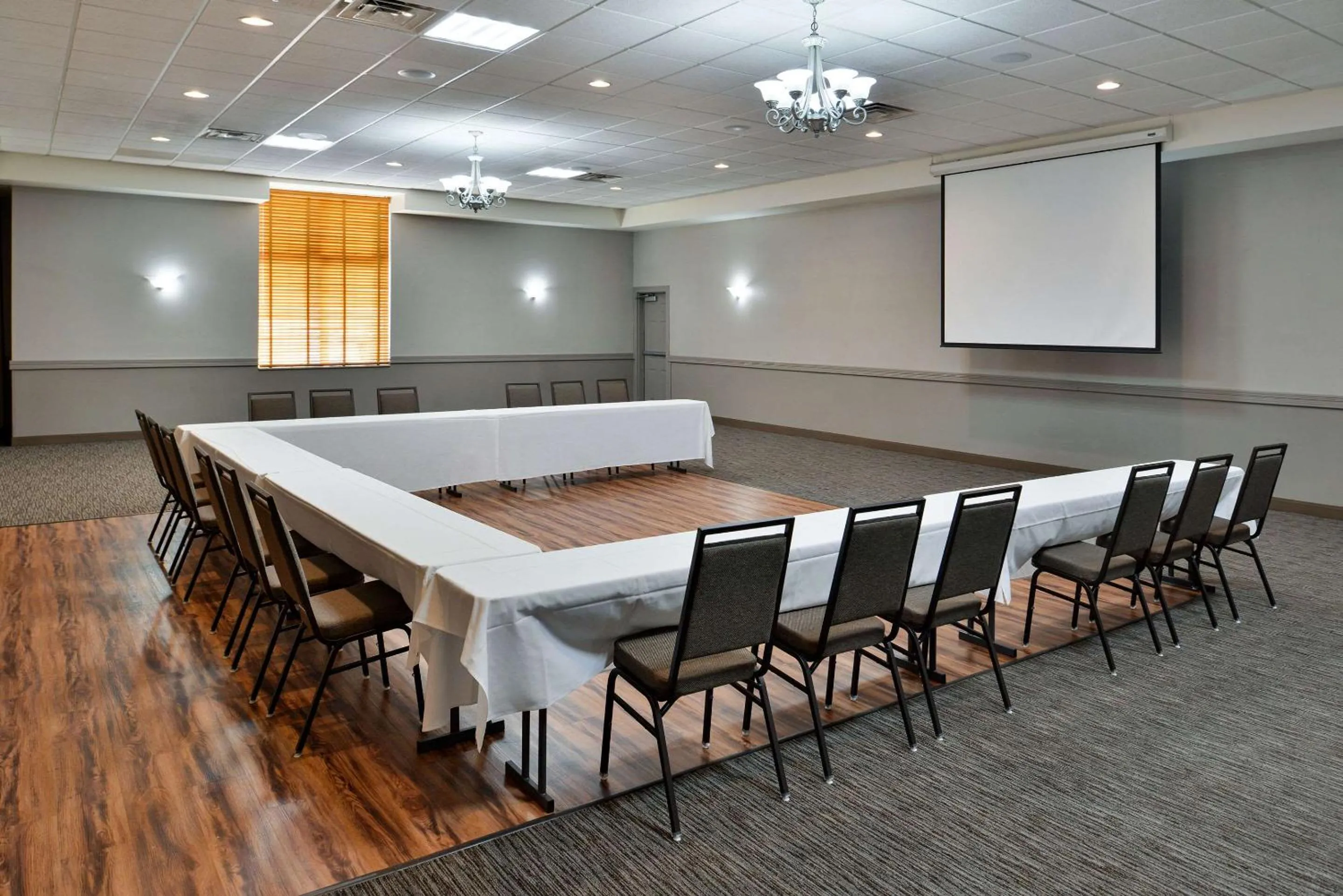 Meeting/conference room in Comfort Inn & Suites Madison North