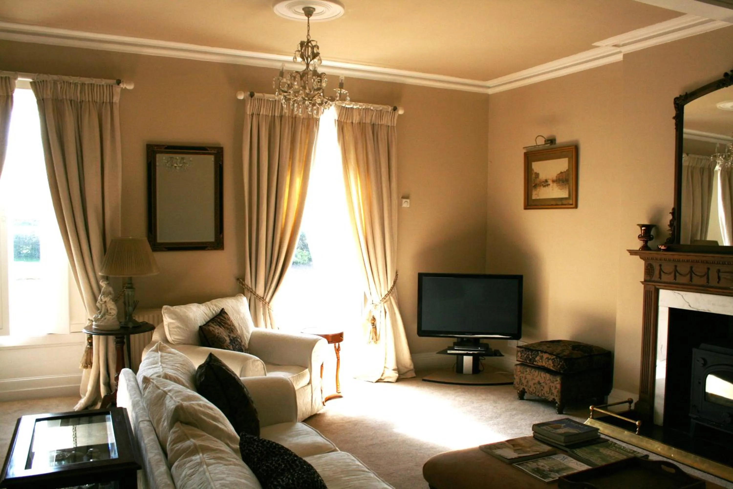 Living room in The Old Parsonage Country House