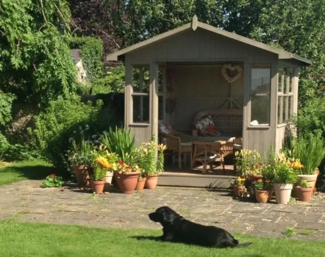 The Old Parsonage Country House