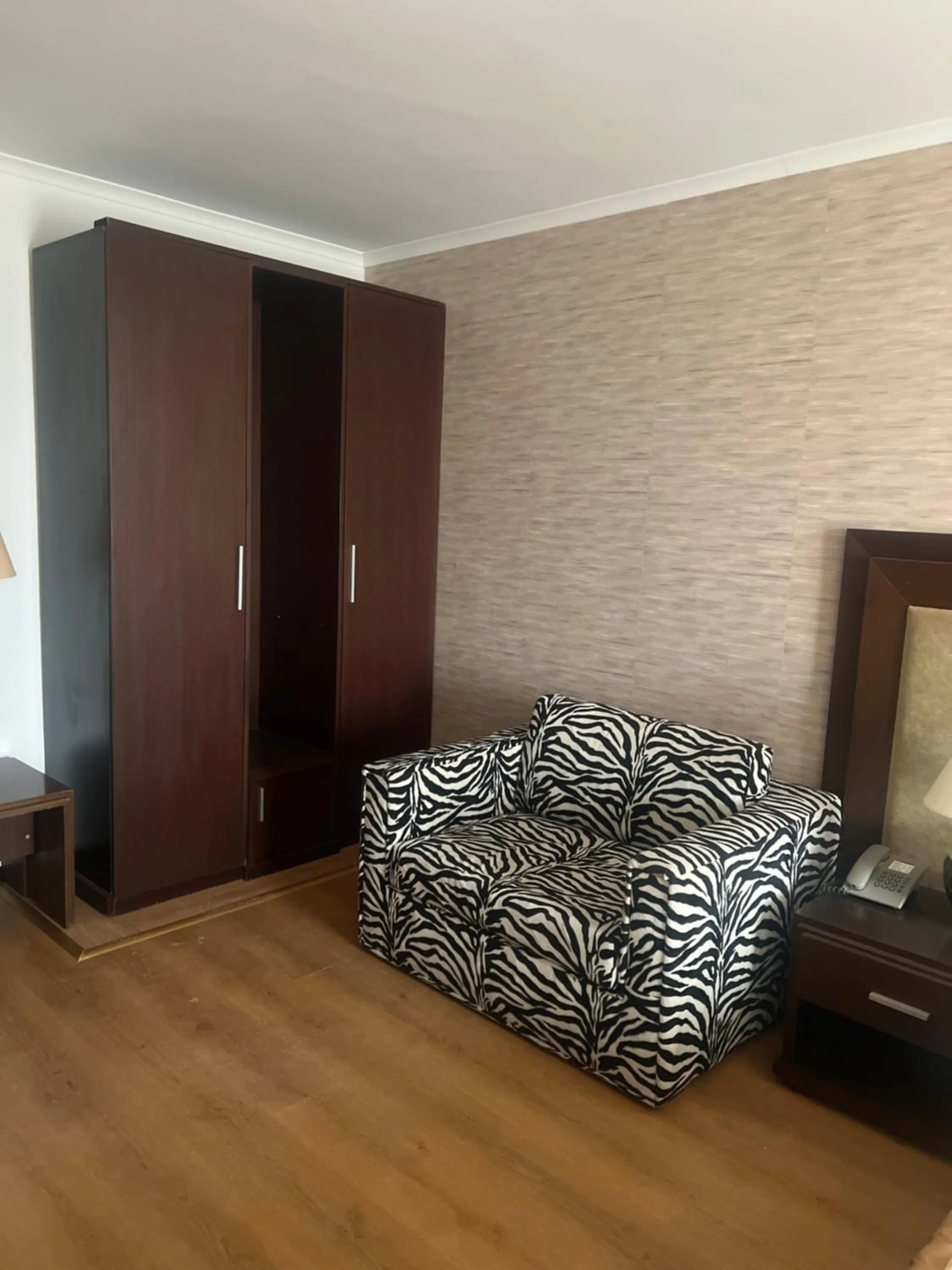 Property building, Bed in Park Hotel Perla