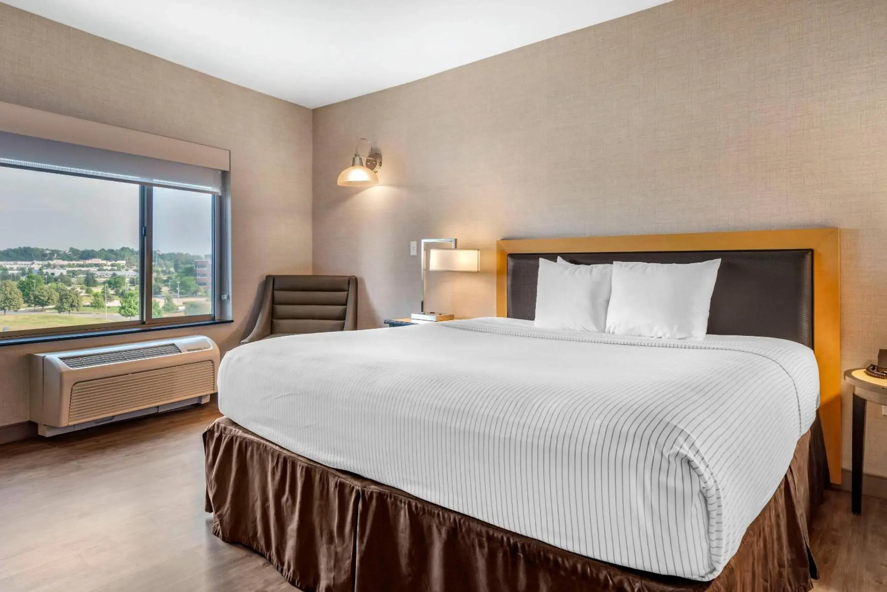 King Suite with Two King Beds and Sofa Bed - Non-Smoking in Cambria Hotel Madison East King Suite with Two King Beds and Sofa Bed - Non-Smoking in Cambria Hotel Madison East