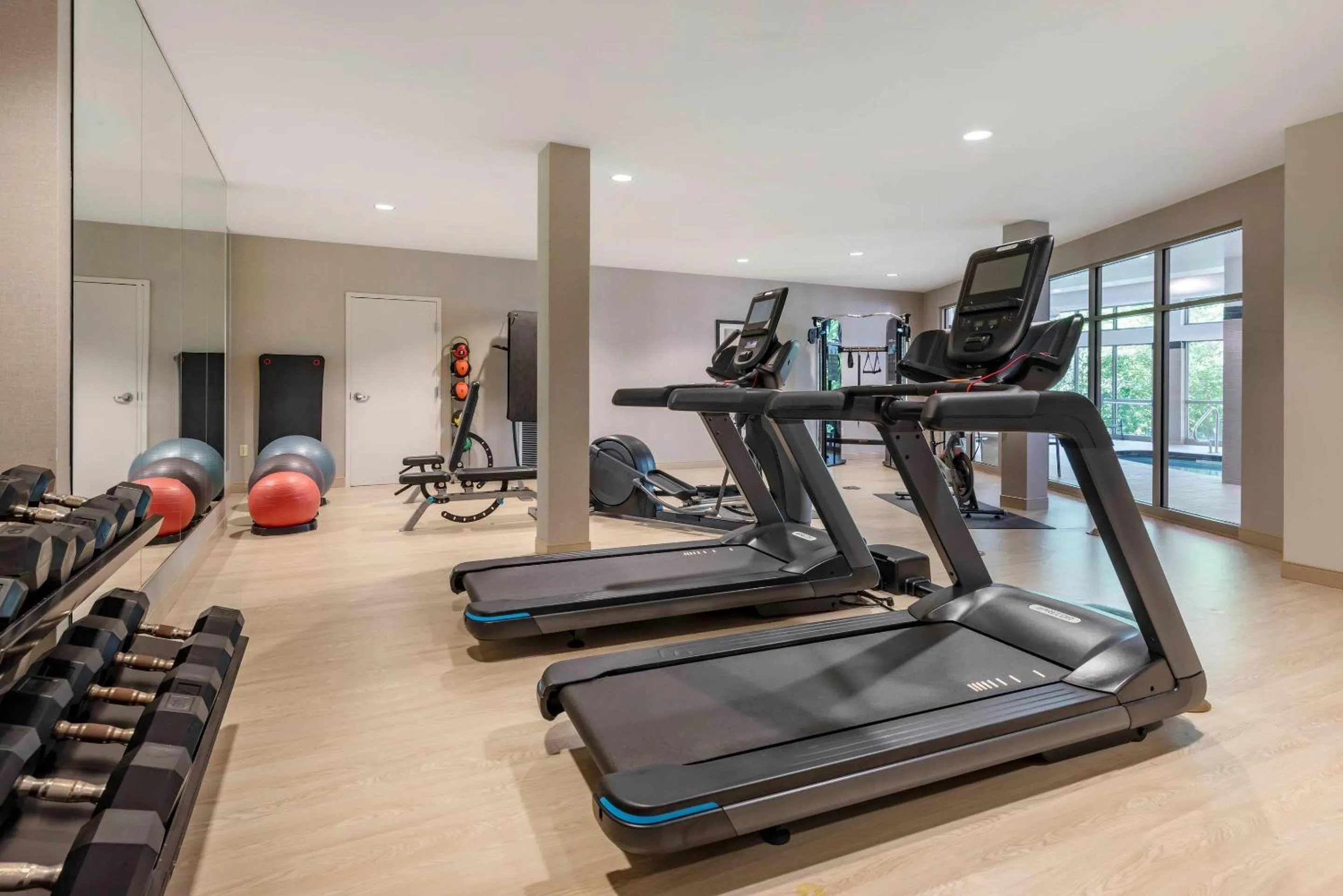 Fitness centre/facilities in Cambria Hotel Madison East