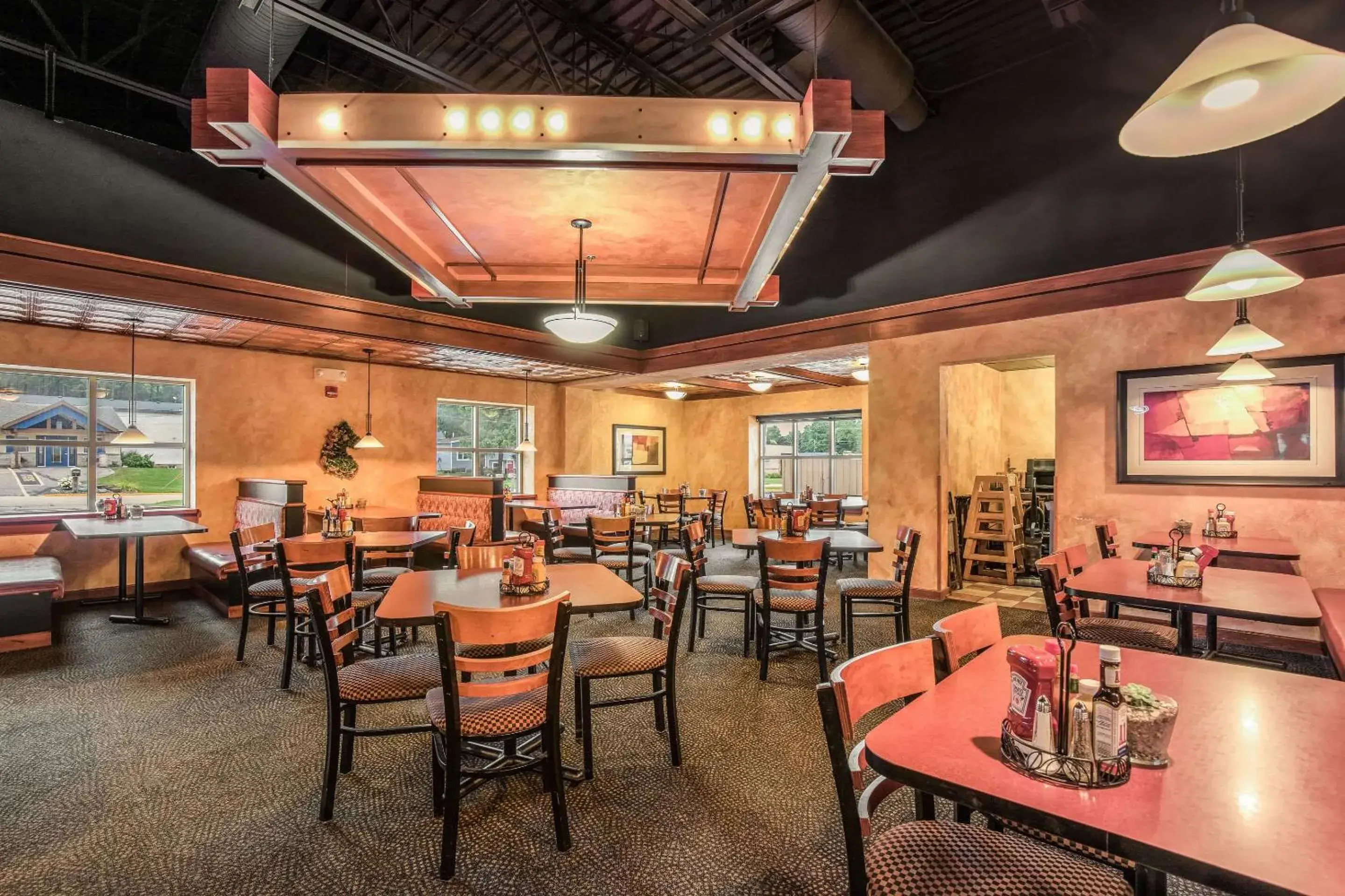 Restaurant/places to eat in Clarion Hotel and Convention Center Baraboo Restaurant/places to eat in Clarion Hotel and Convention Center Baraboo