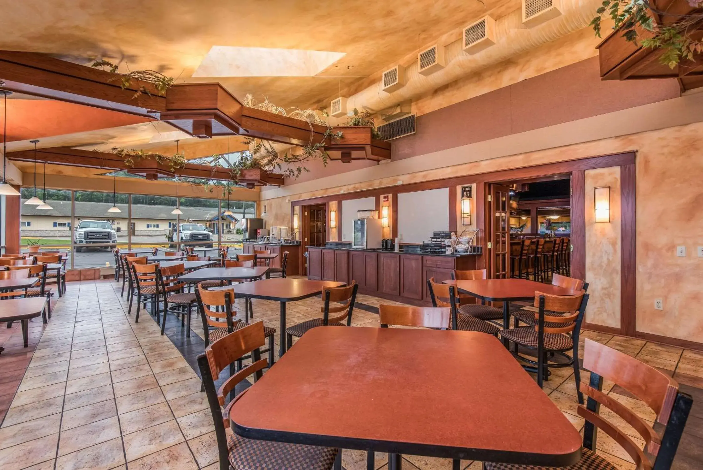 Restaurant/places to eat in Clarion Hotel and Convention Center Baraboo Restaurant/places to eat in Clarion Hotel and Convention Center Baraboo