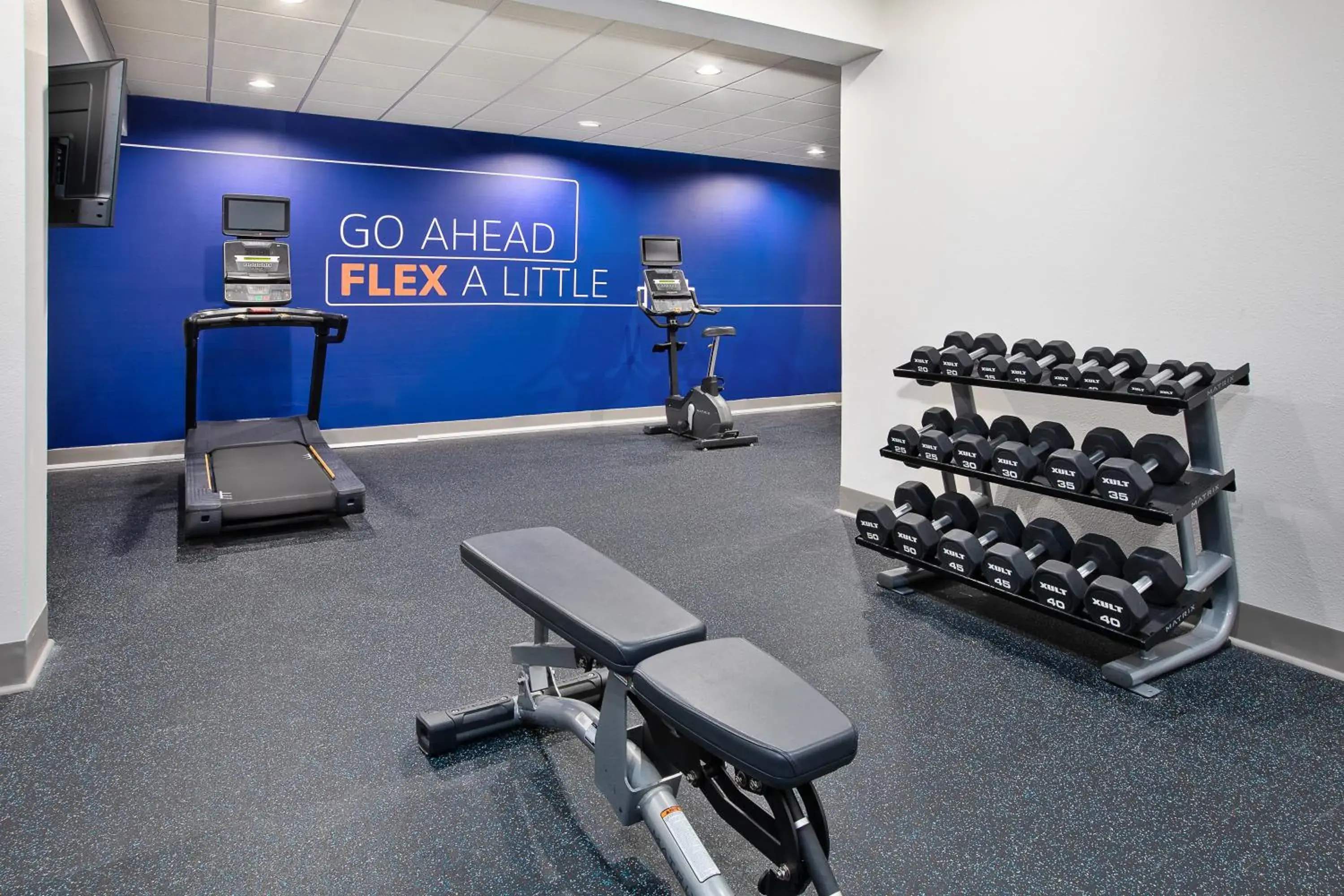 Fitness centre/facilities in Holiday Inn Express & Suites Milwaukee NW - Park Place by IHG Fitness centre/facilities in Holiday Inn Express & Suites Milwaukee NW - Park Place by IHG