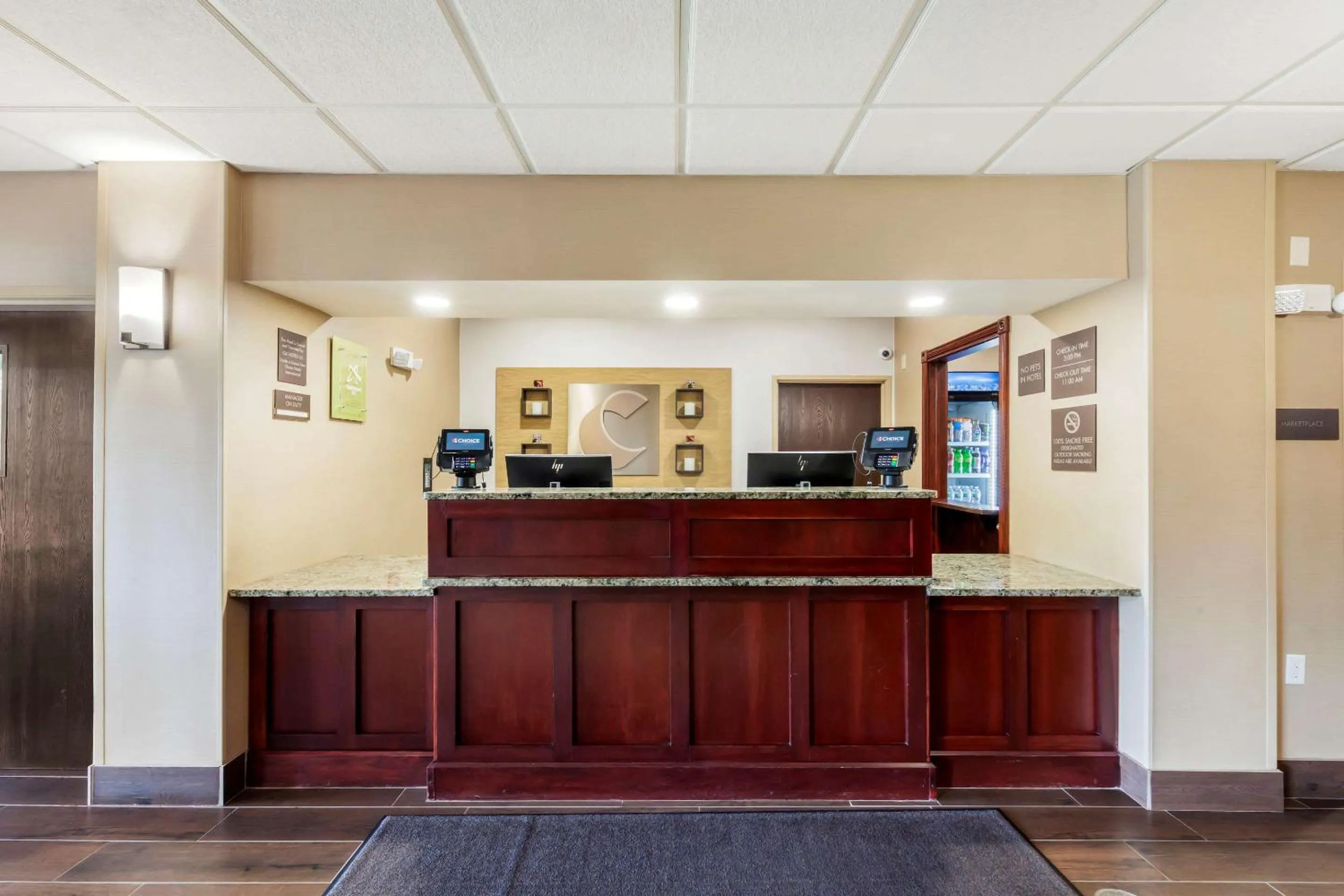 Lobby or reception in Comfort Inn Plover-Stevens Point