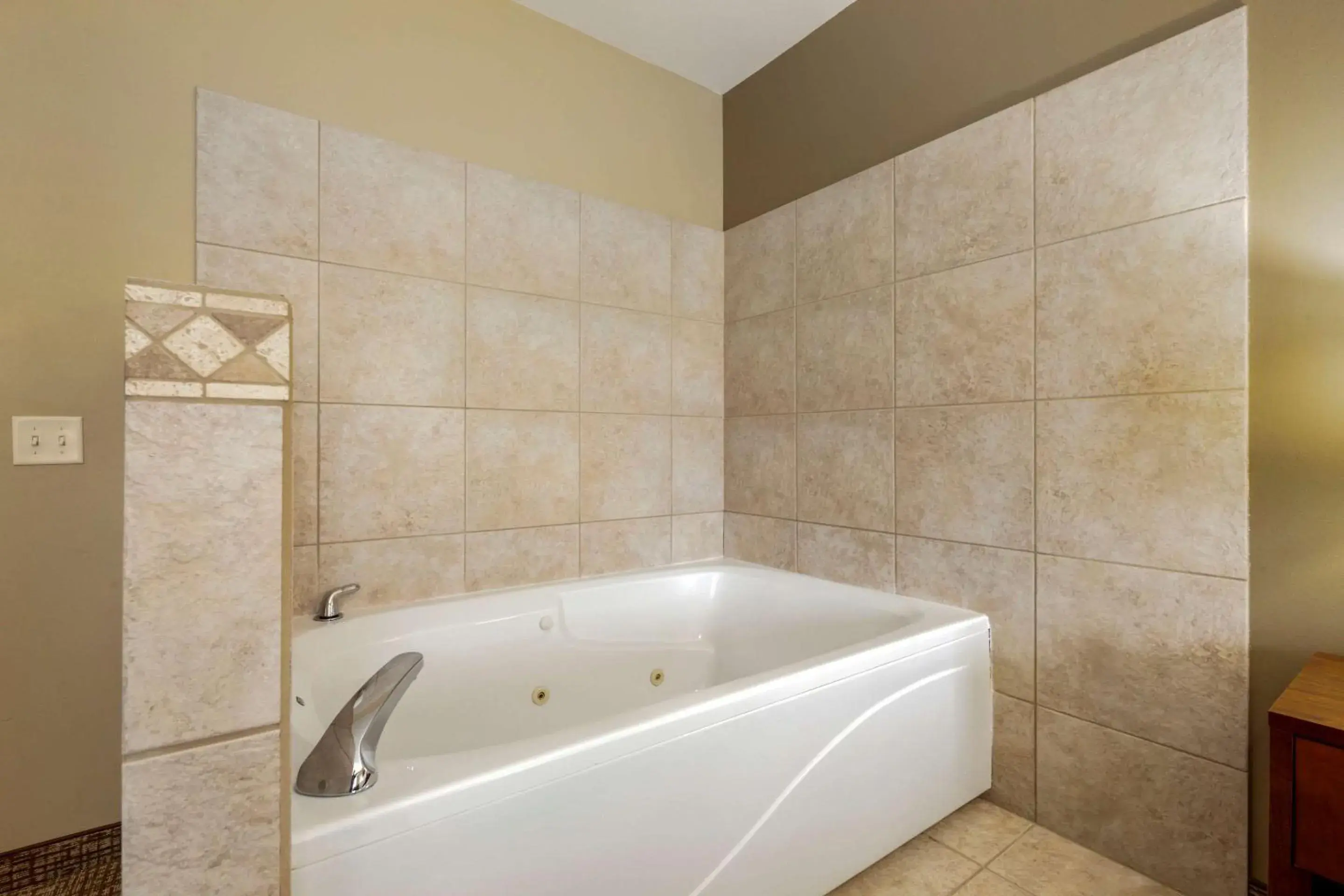 Bedroom in Comfort Inn Plover-Stevens Point Bedroom in Comfort Inn Plover-Stevens Point