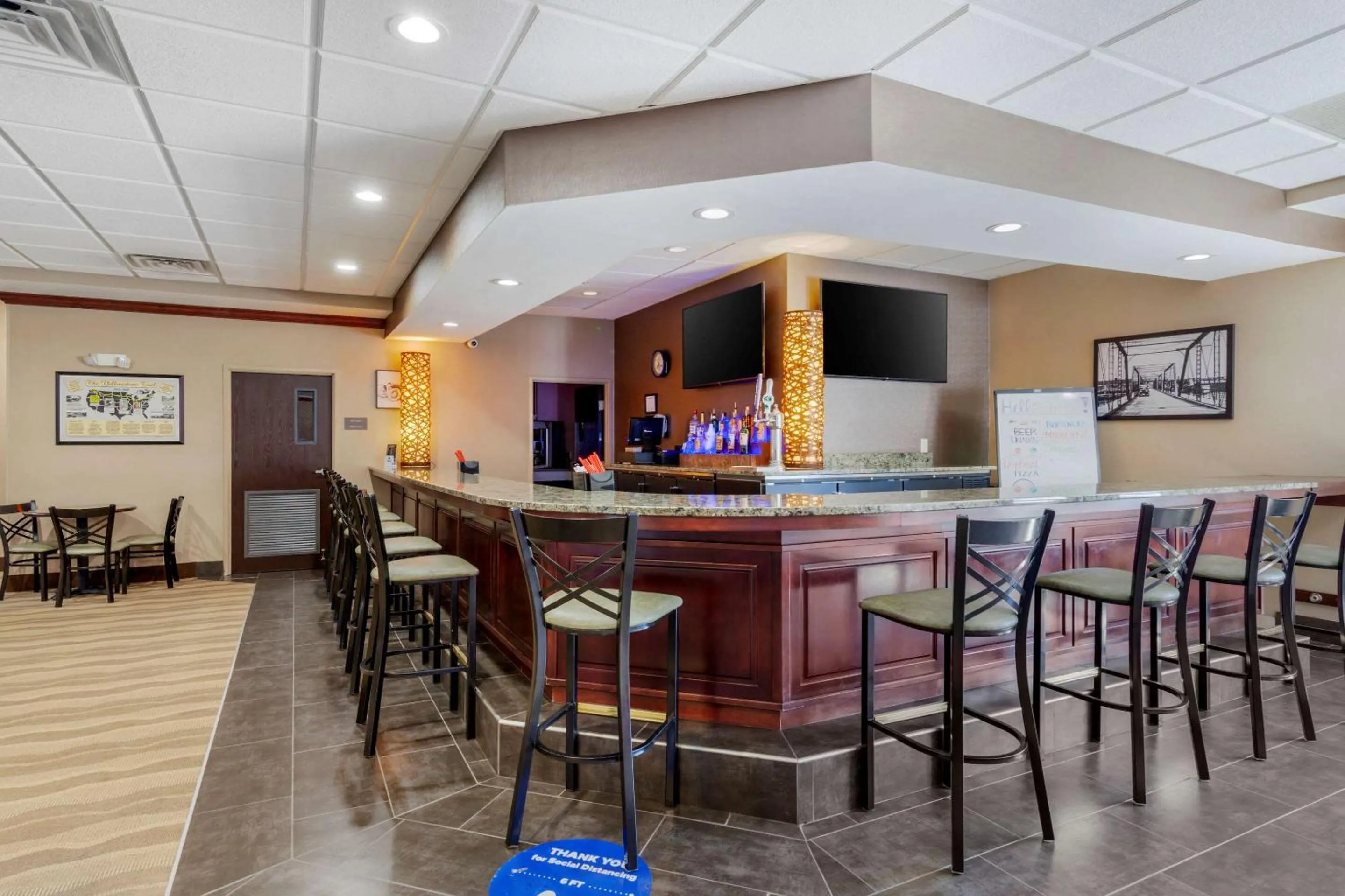 Restaurant/places to eat in Comfort Inn Plover-Stevens Point