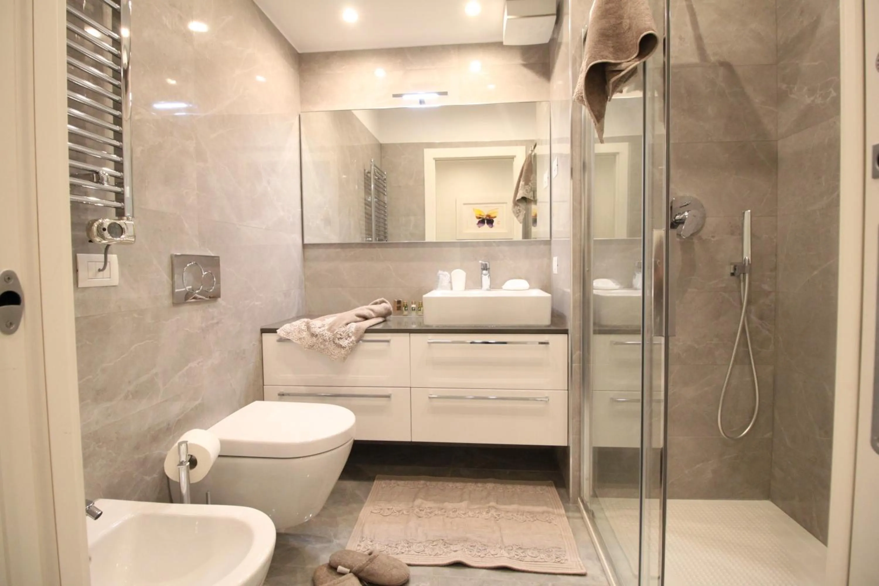 Bathroom in Casa Vacanze Residence Ideale Suites and Apartments