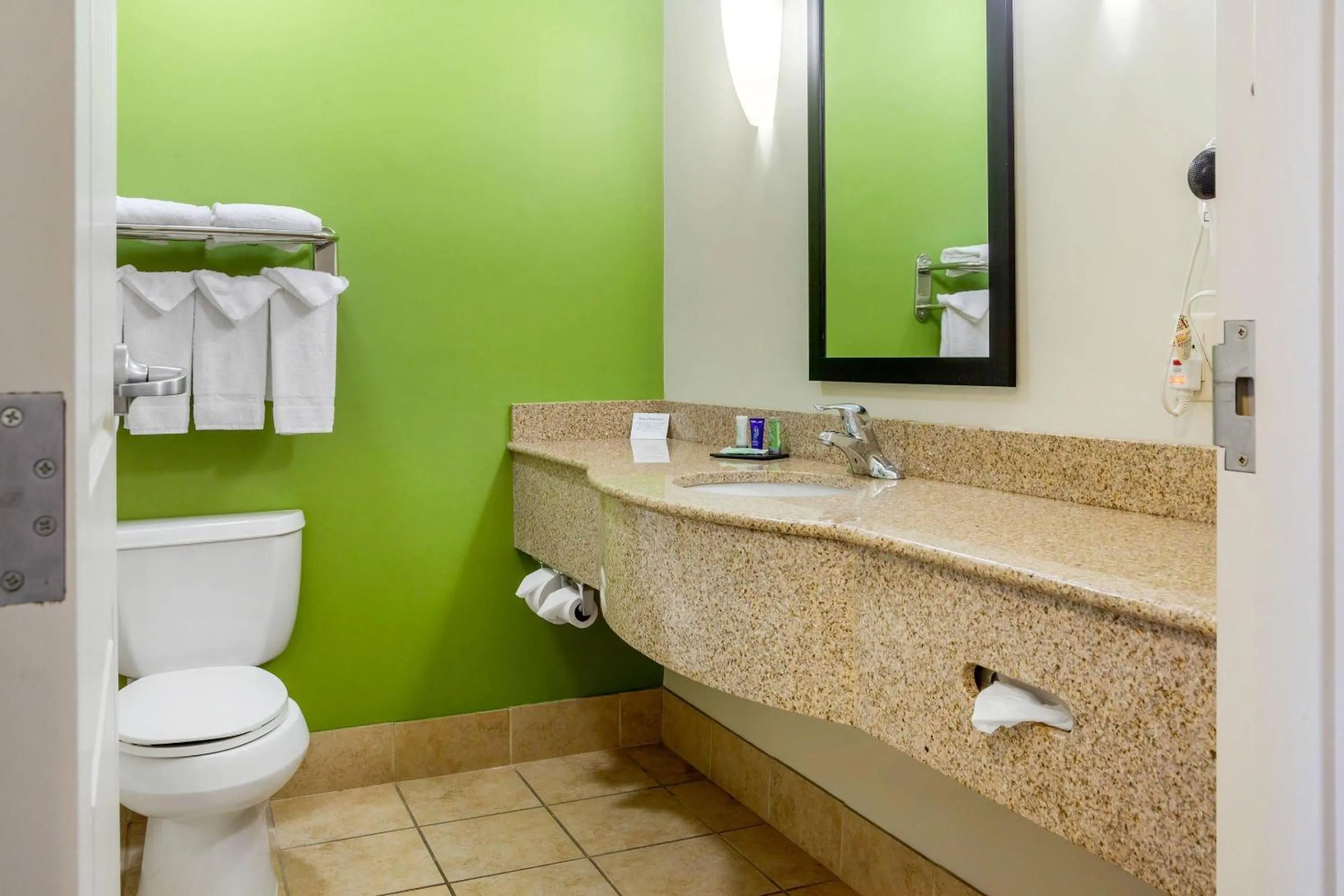 Bedroom in Sleep Inn & Suites Milwaukee Airport