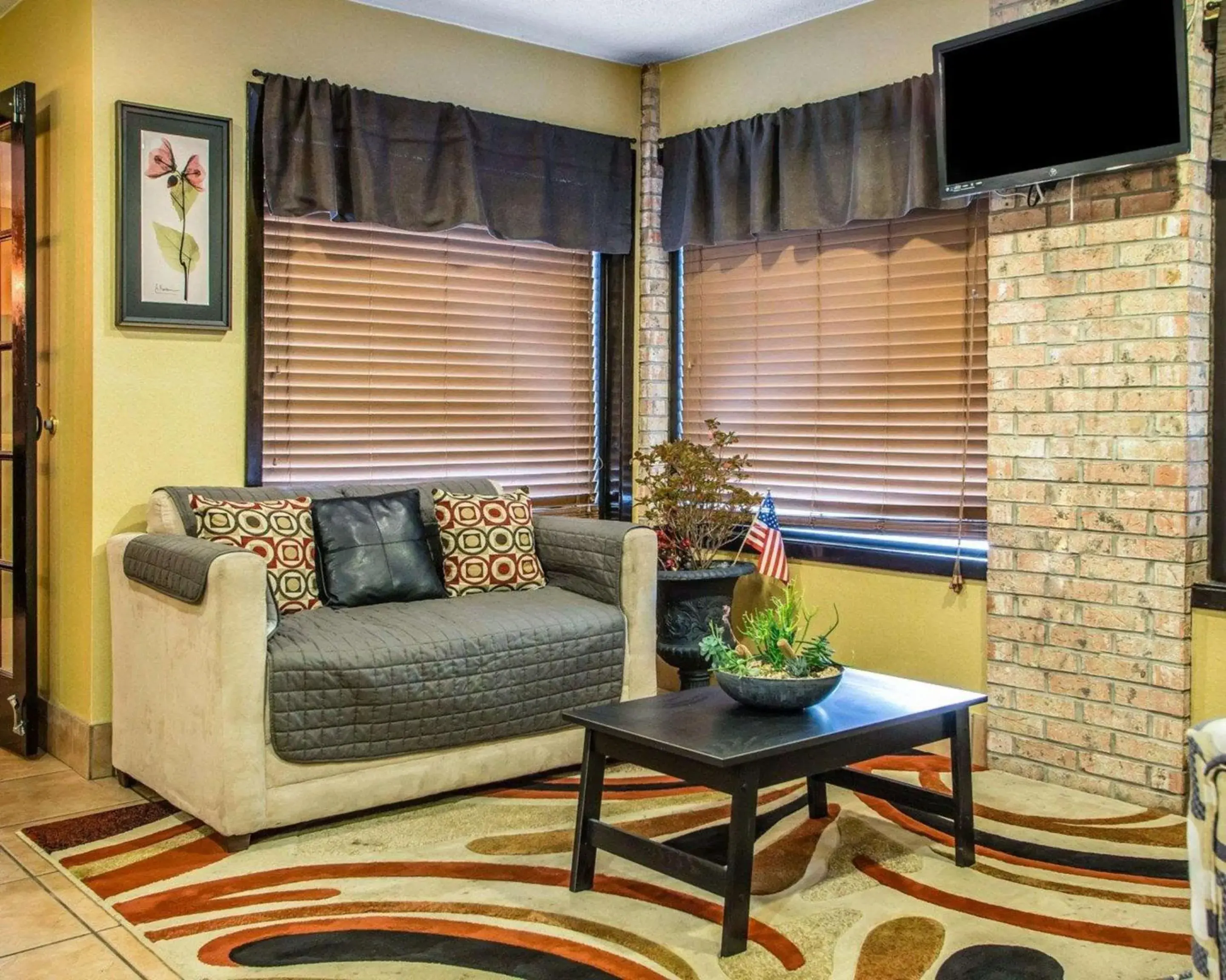 Lobby or reception in Quality Inn Central Wisconsin Airport Lobby or reception in Quality Inn Central Wisconsin Airport