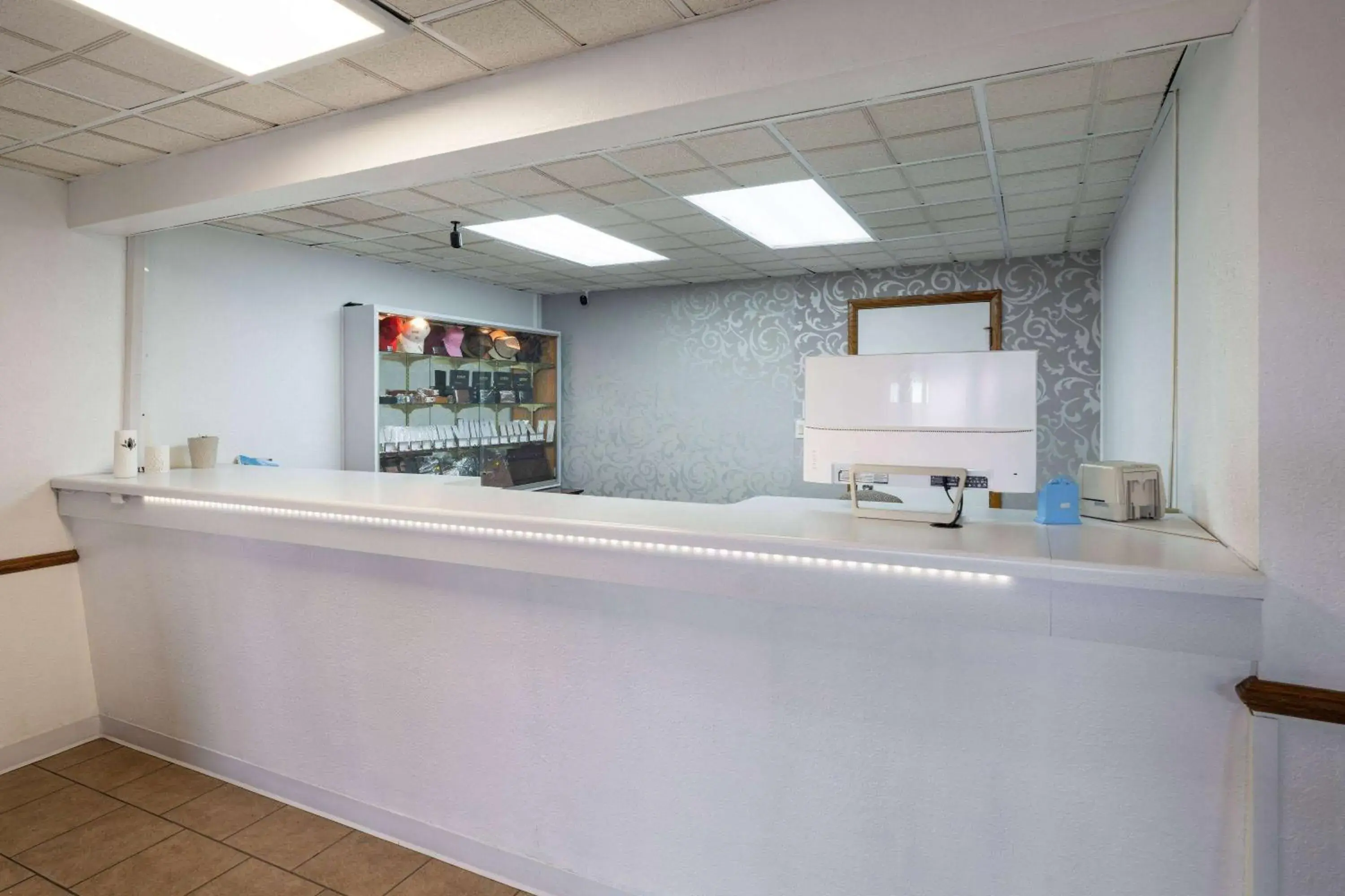 Lobby or reception in Travelodge by Wyndham Merrill Lobby or reception in Travelodge by Wyndham Merrill