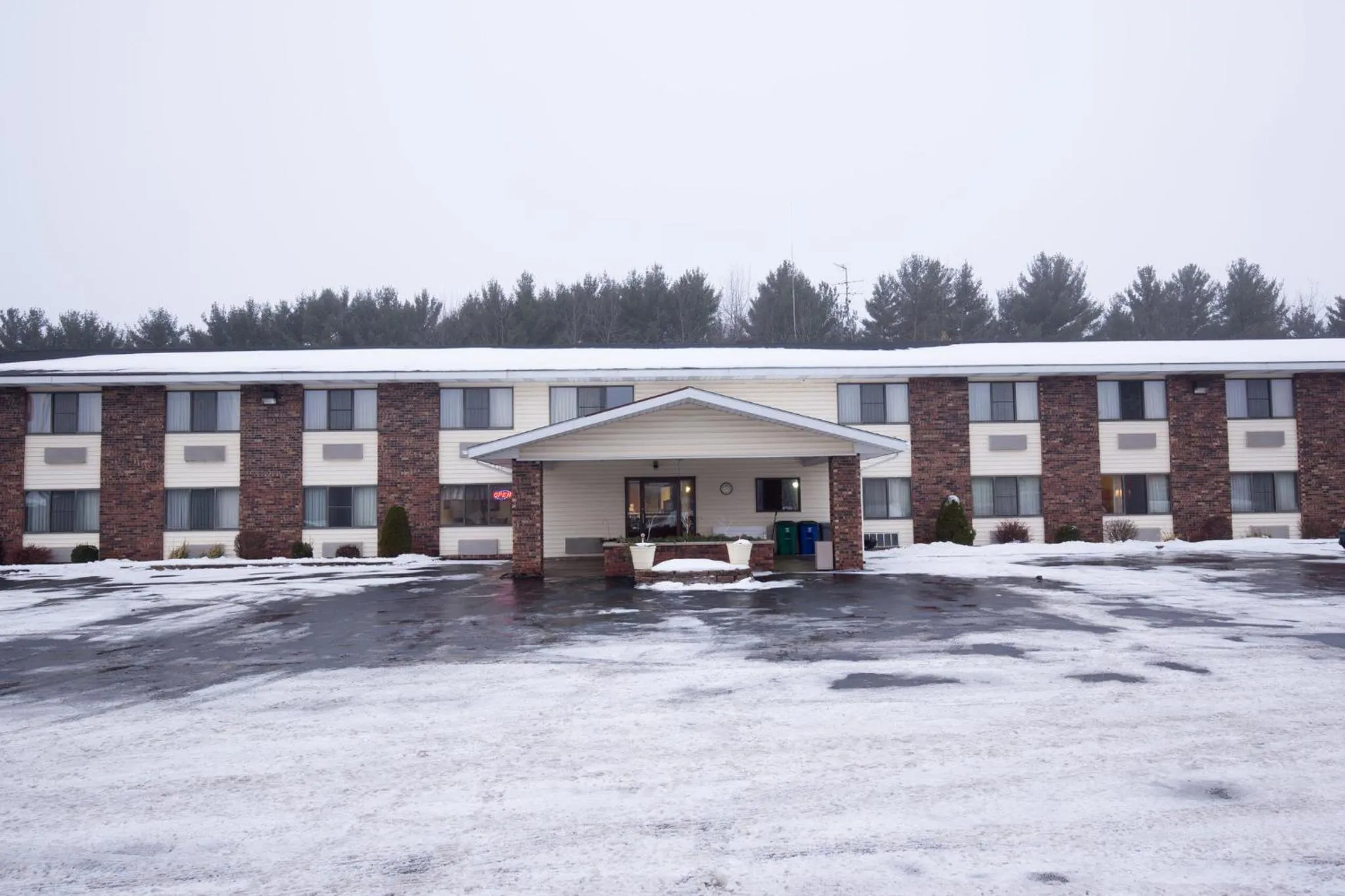 Property building in Travelodge by Wyndham Merrill