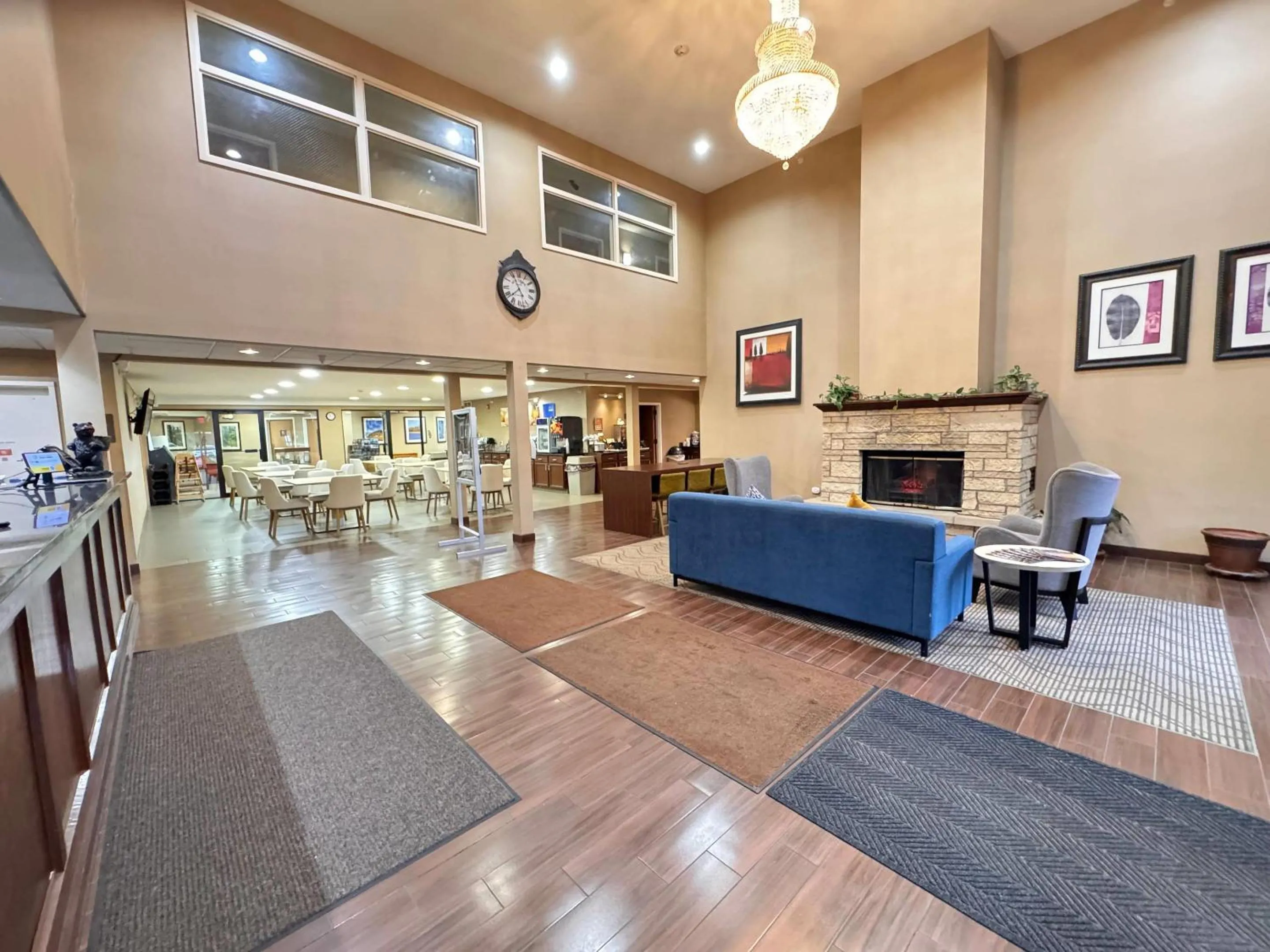 Lobby or reception in Comfort Inn & Suites Black River Falls I-94