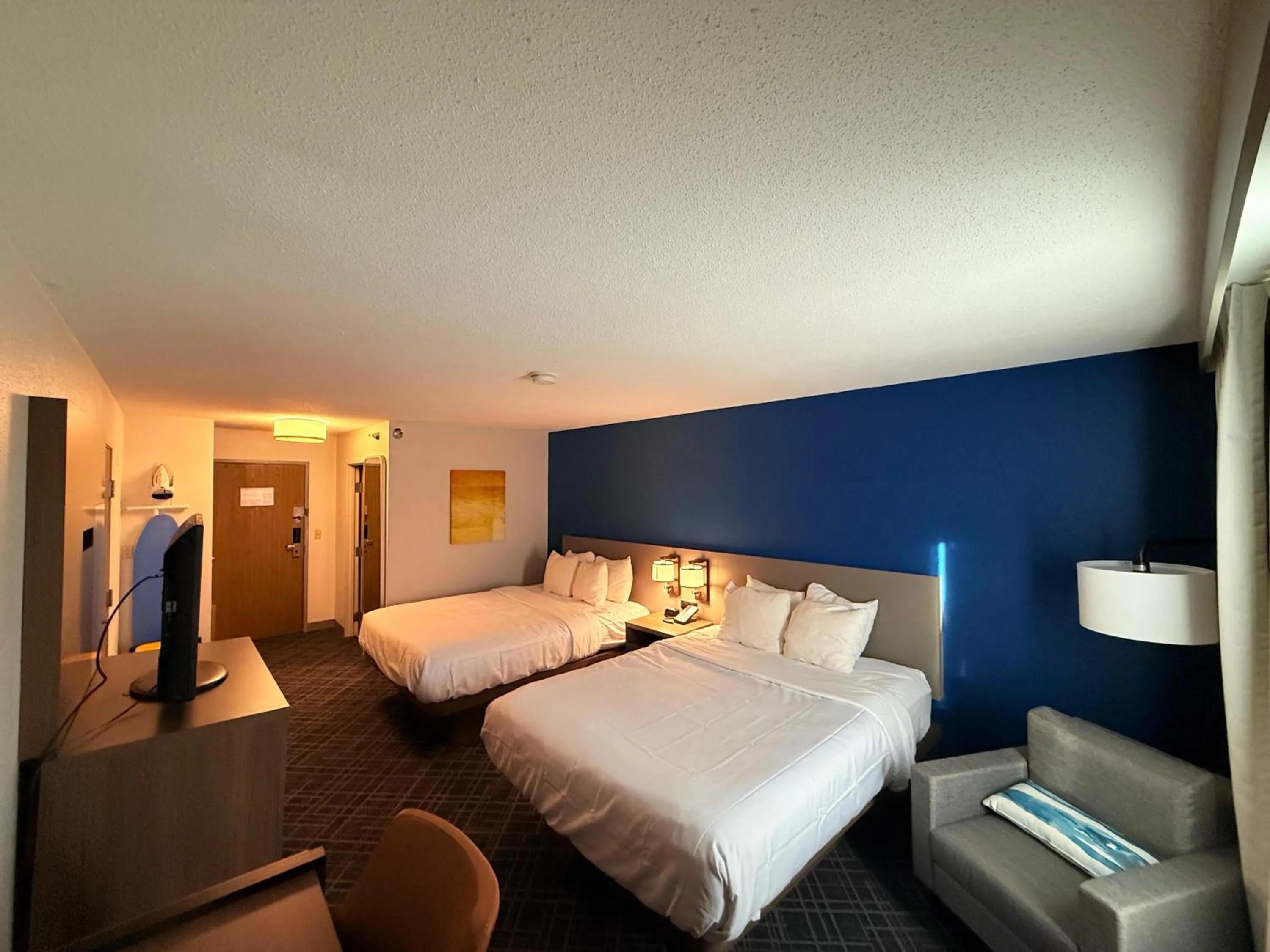 Bed in Comfort Inn & Suites