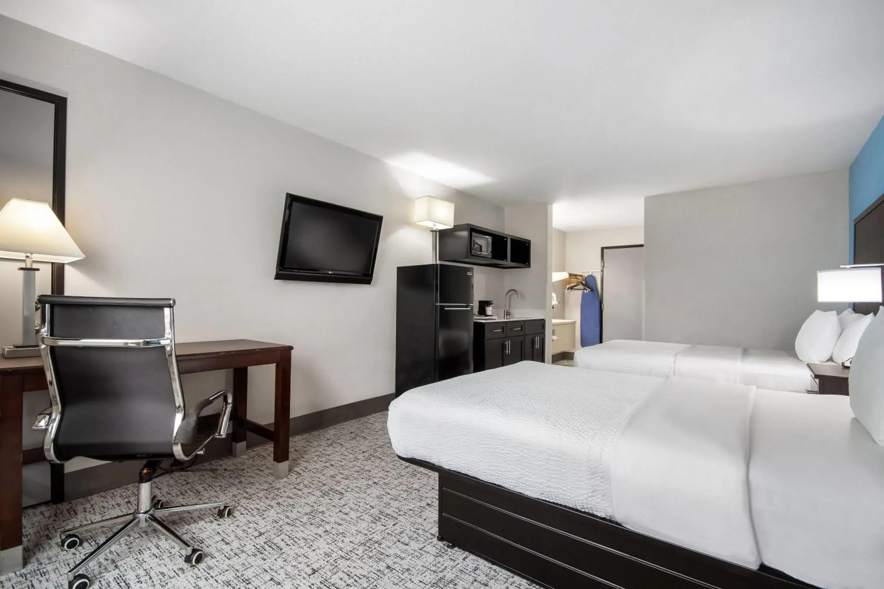 Bed in Baymont by Wyndham Marinette Bed in Baymont by Wyndham Marinette