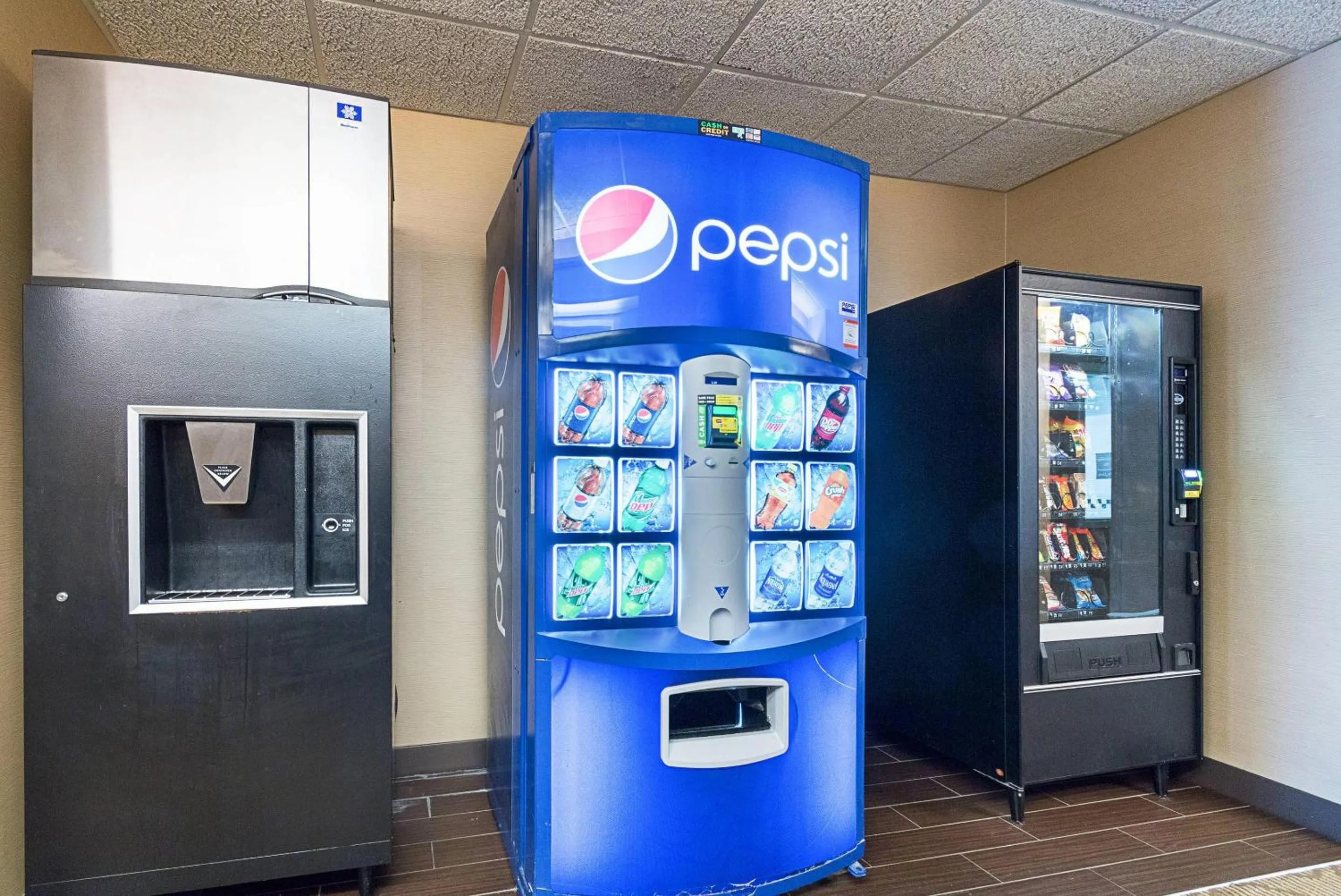 Other in Comfort Inn Barboursville near Huntington Mall area