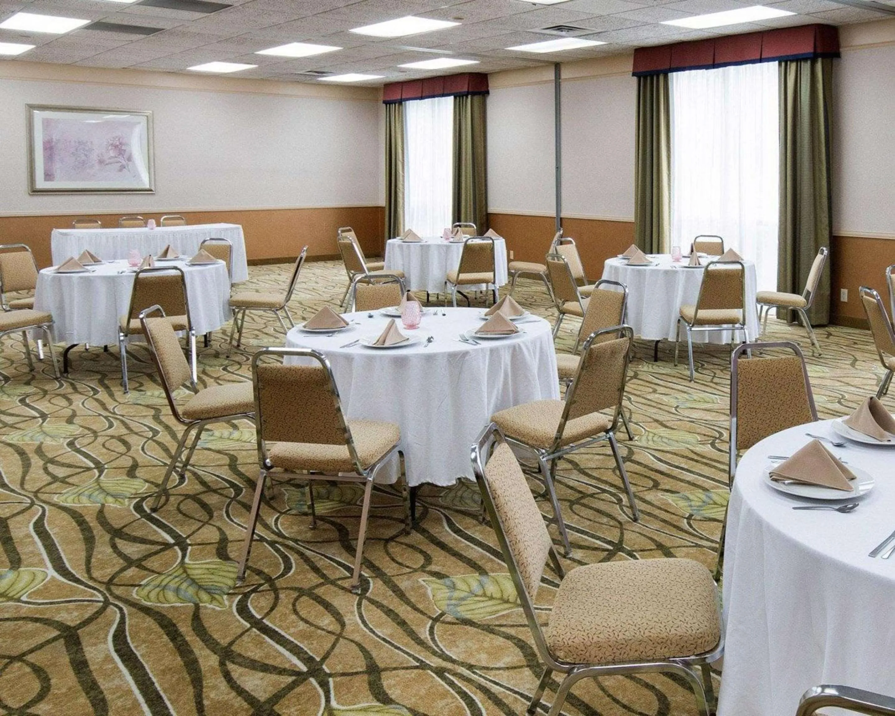 Meeting/conference room in Comfort Suites Parkersburg South