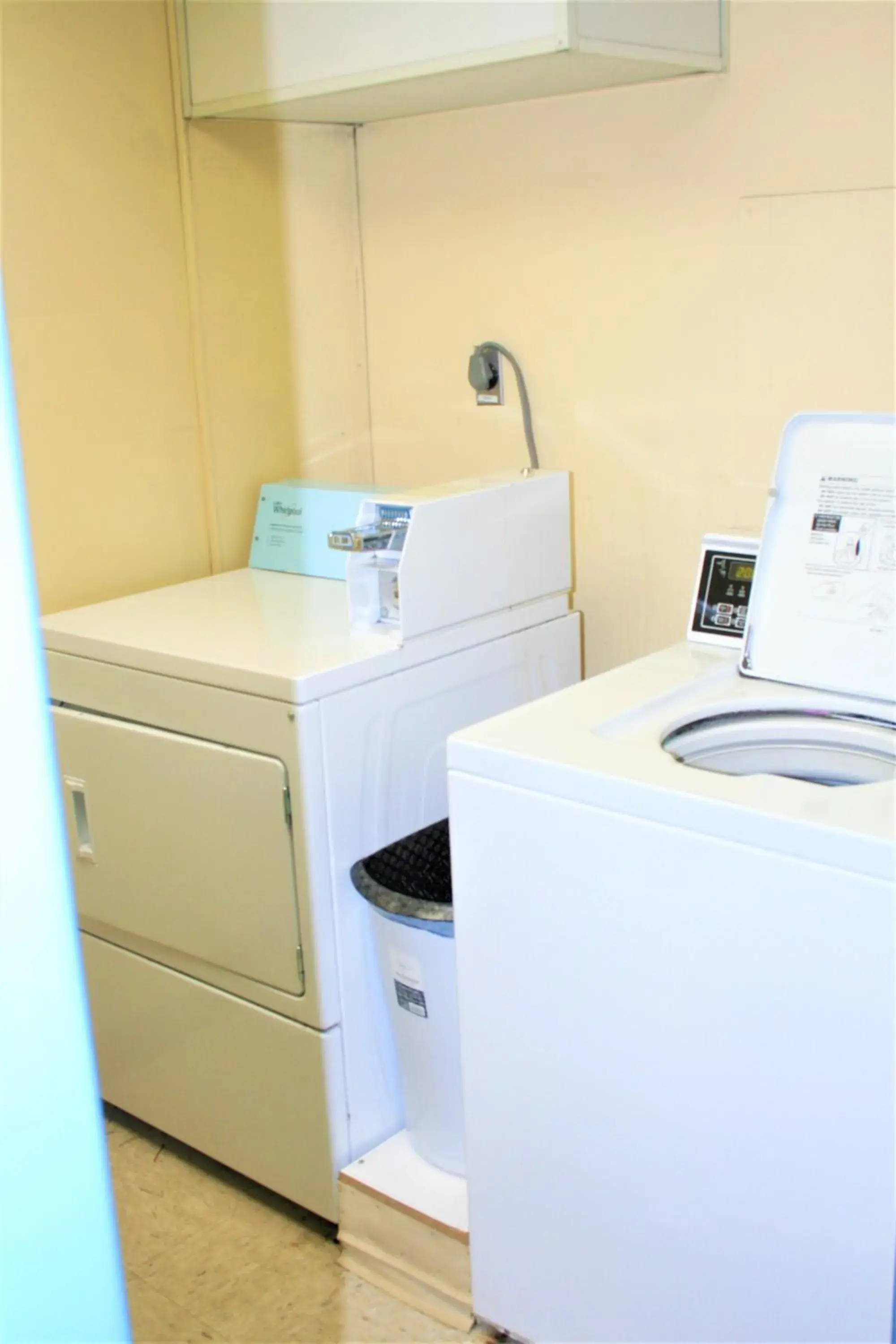 Property building in Quality Inn & Suites Kearneysville - Martinsburg Property building in Quality Inn & Suites Kearneysville - Martinsburg