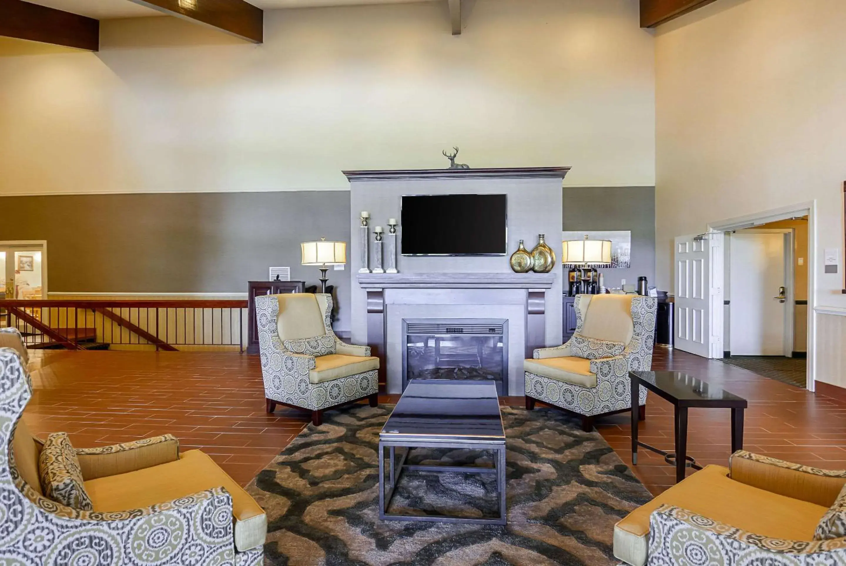 Lobby or reception in Clarion Inn Harpers Ferry-Charles Town Lobby or reception in Clarion Inn Harpers Ferry-Charles Town