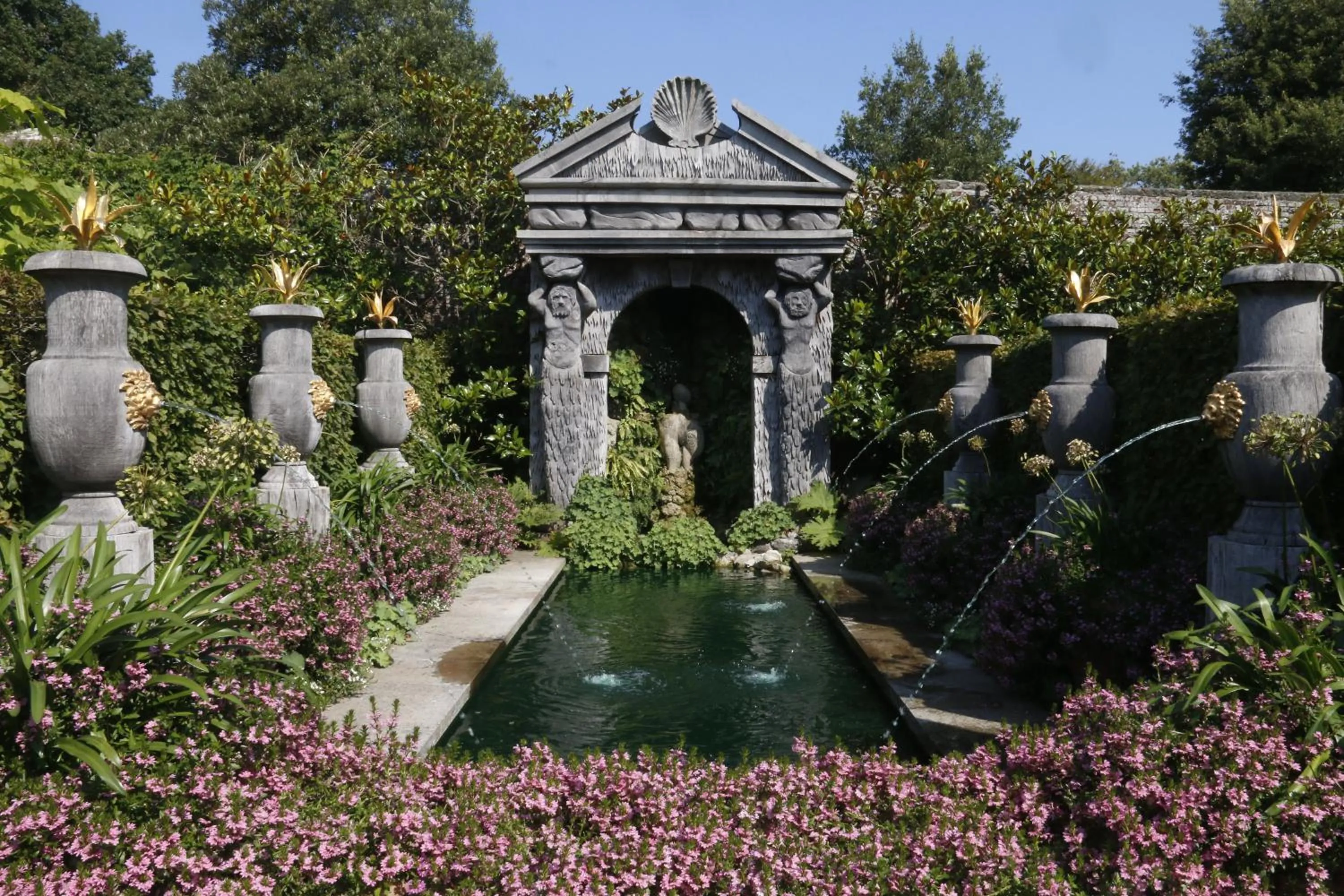 Nearby landmark in House Arundel