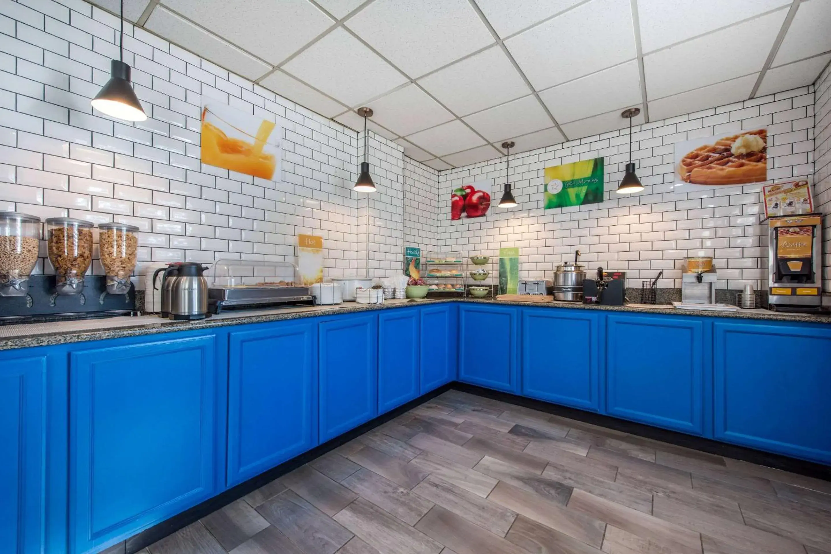 Restaurant/places to eat in Quality Inn Morgantown Restaurant/places to eat in Quality Inn Morgantown