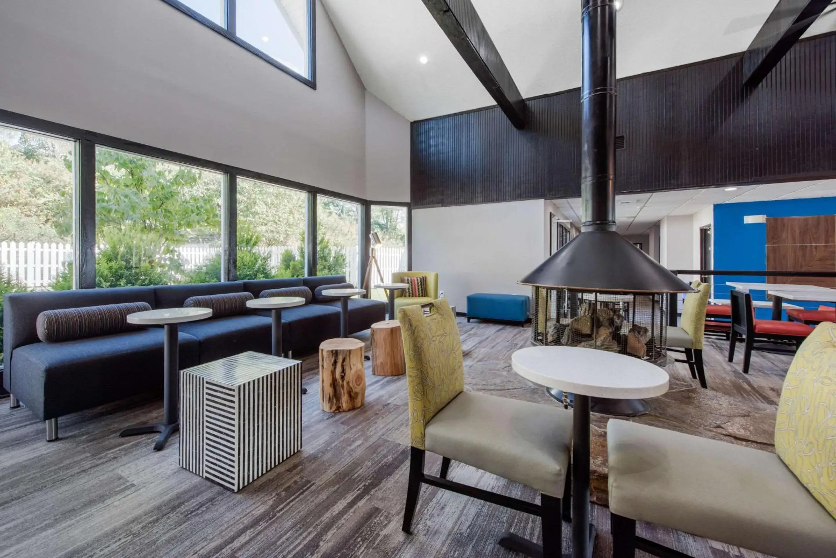 Lobby or reception in Quality Inn Morgantown Lobby or reception in Quality Inn Morgantown