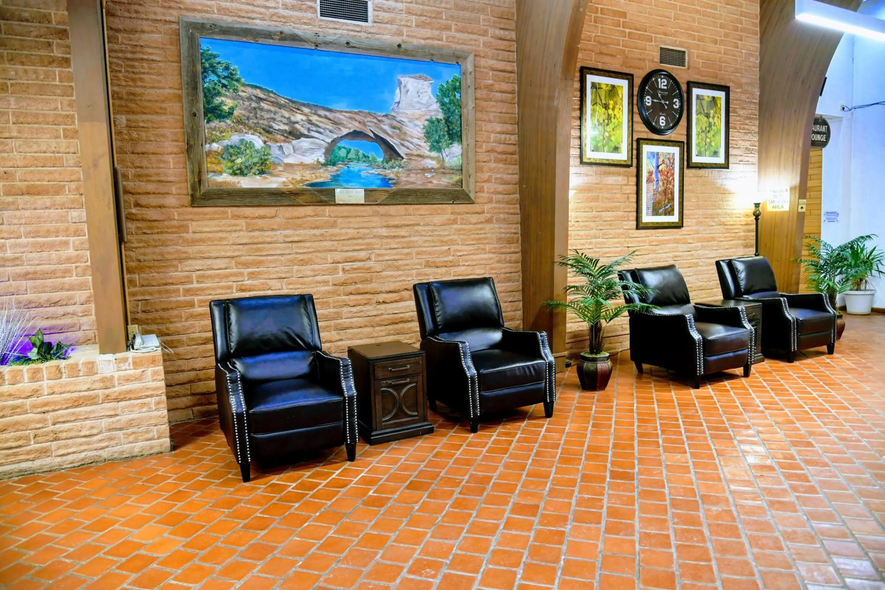 Lobby or reception in Douglas Inn and Conference Center