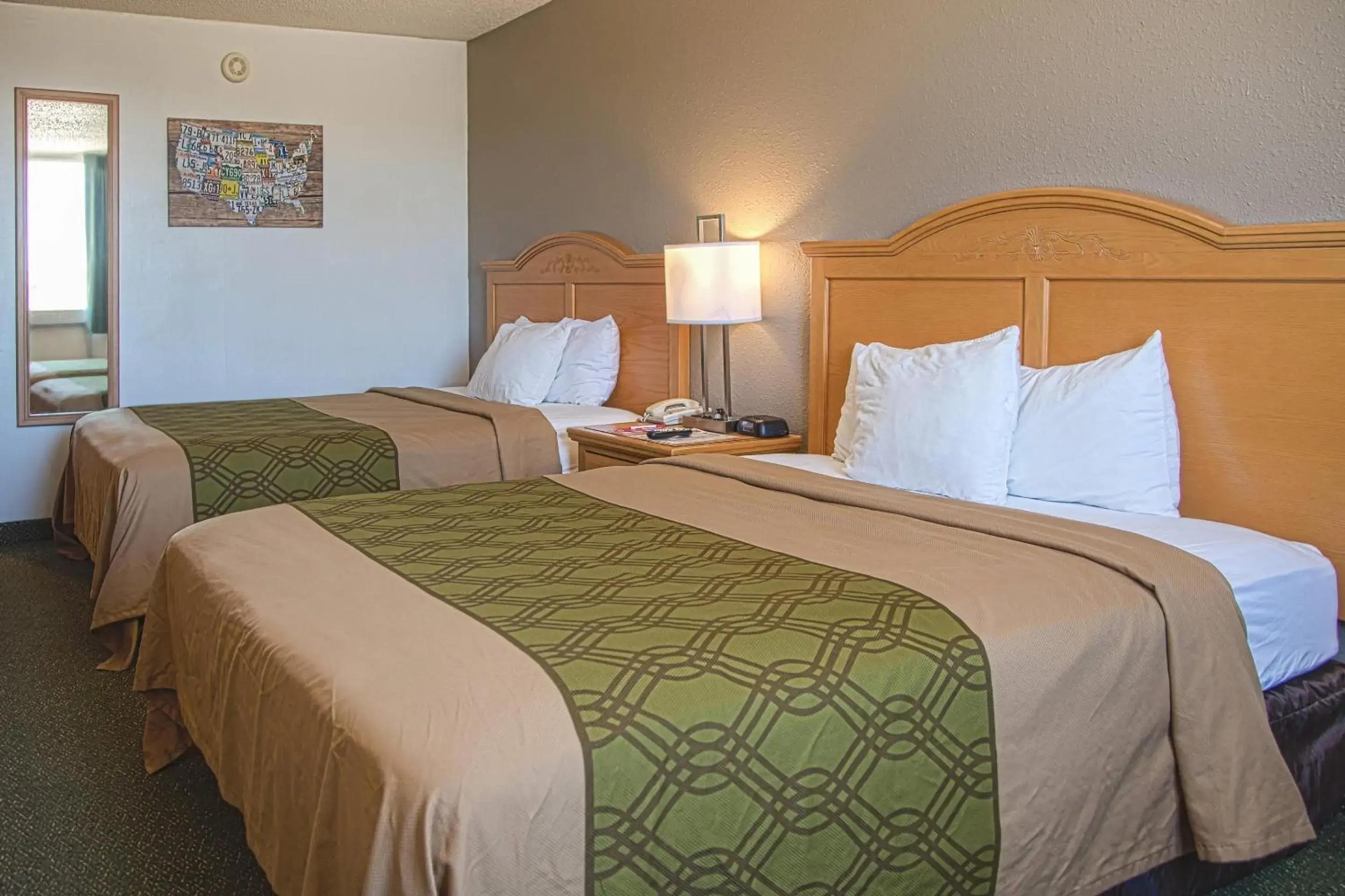 Bedroom, Bed in Econo Lodge Rawlins Bedroom, Bed in Econo Lodge Rawlins