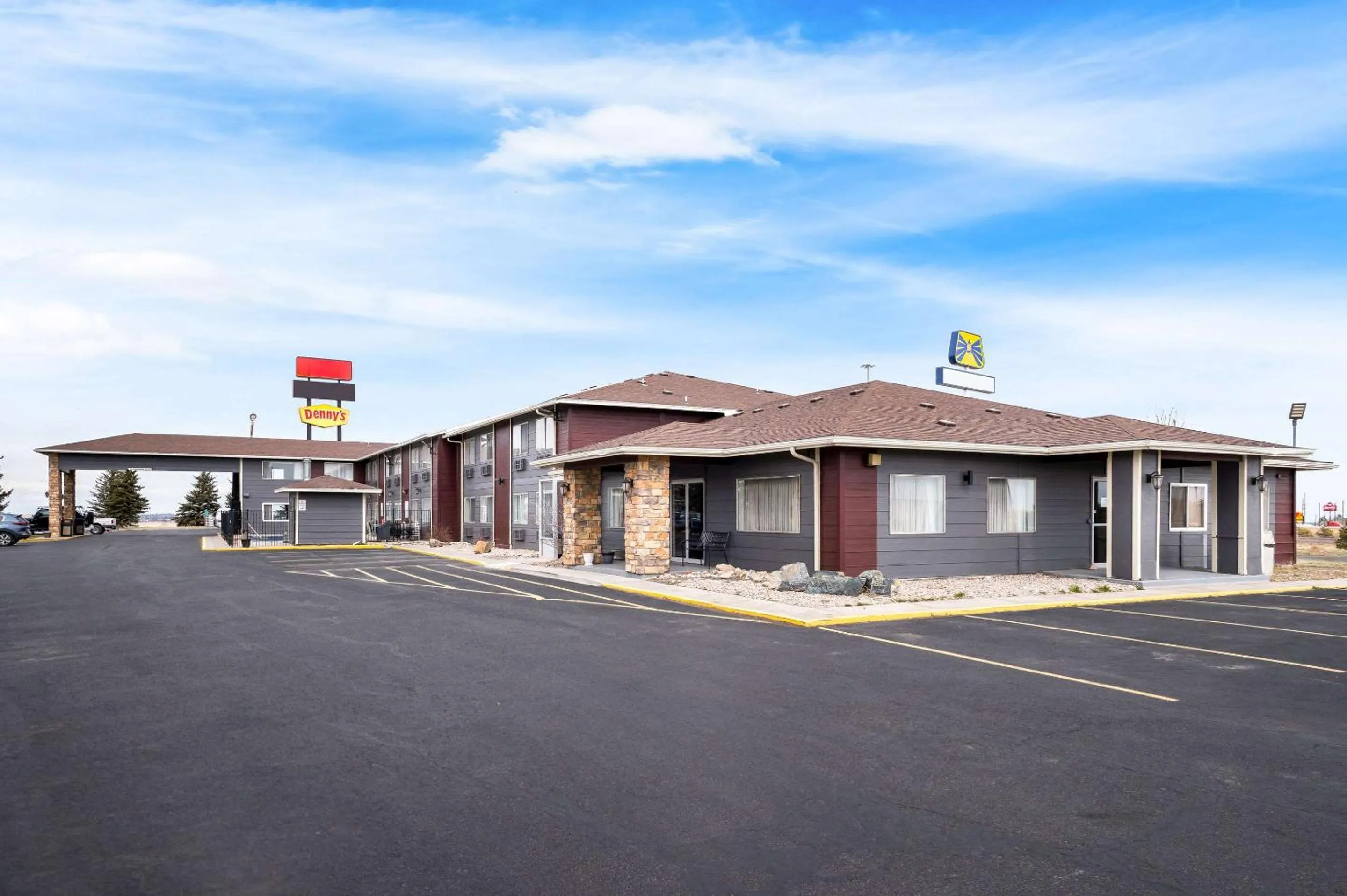 Property building in Quality Inn Cheyenne I-25 South
