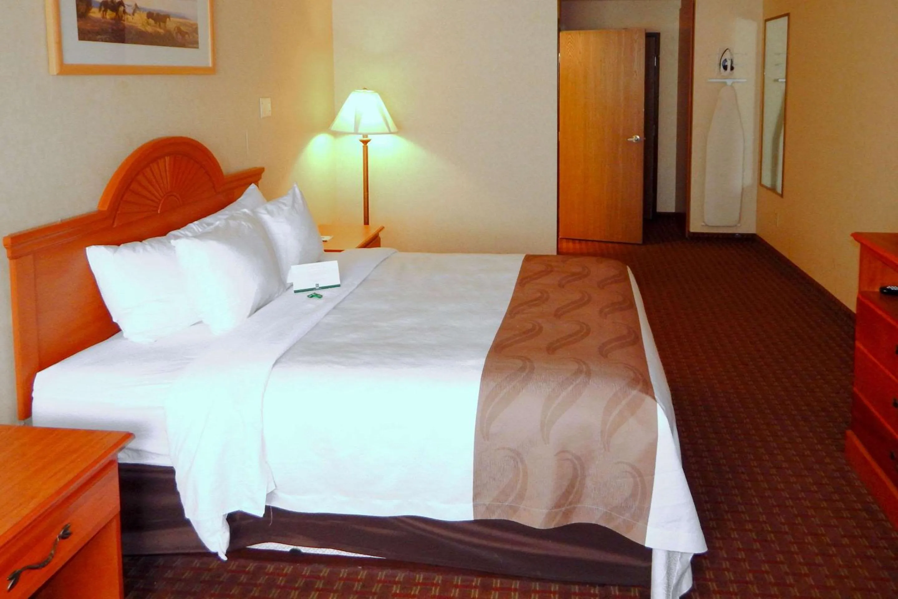 Photo of the whole room in Quality Inn Sheridan