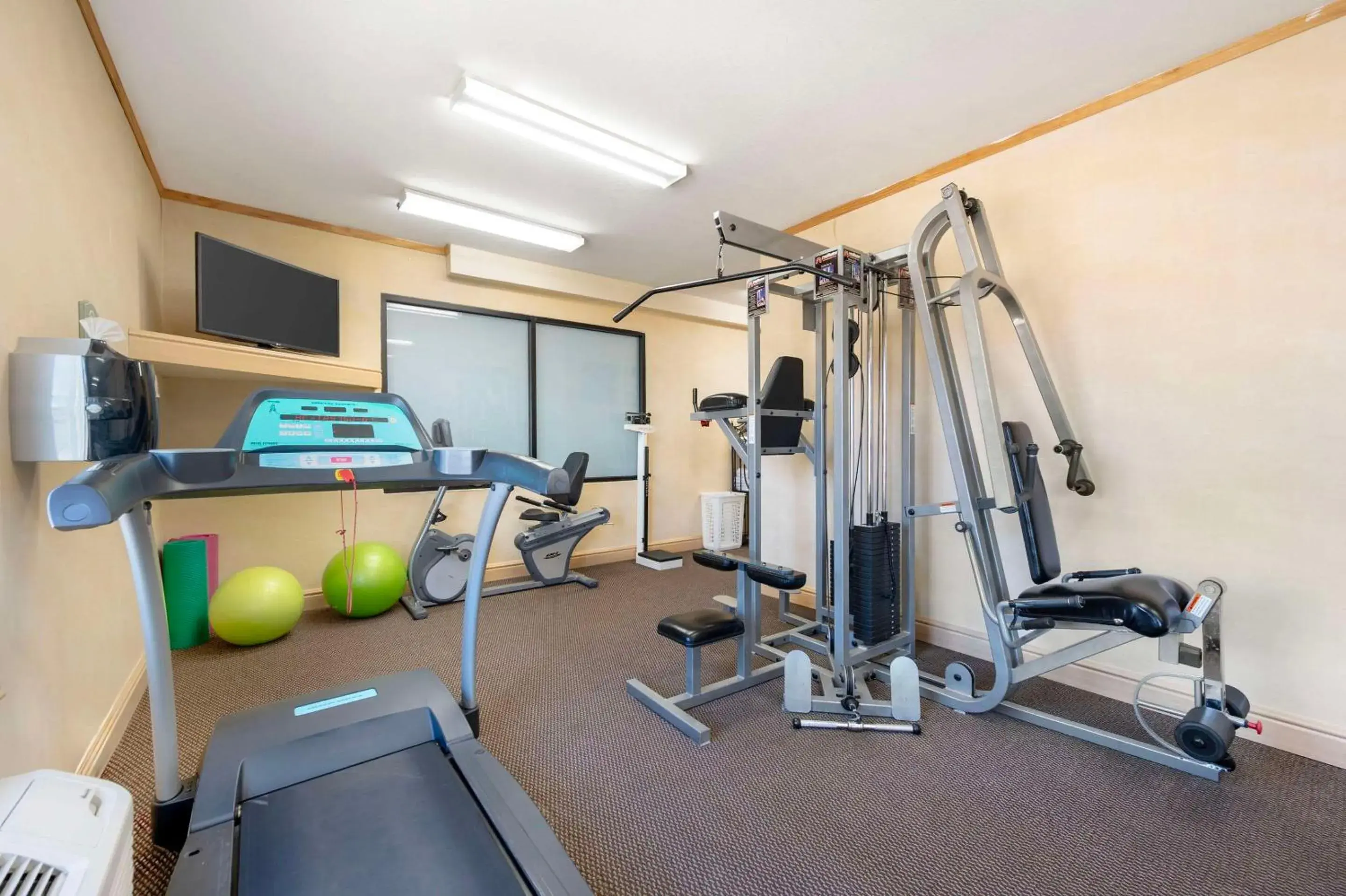 Fitness centre/facilities in Comfort Inn & Suites Rawlins Fitness centre/facilities in Comfort Inn & Suites Rawlins