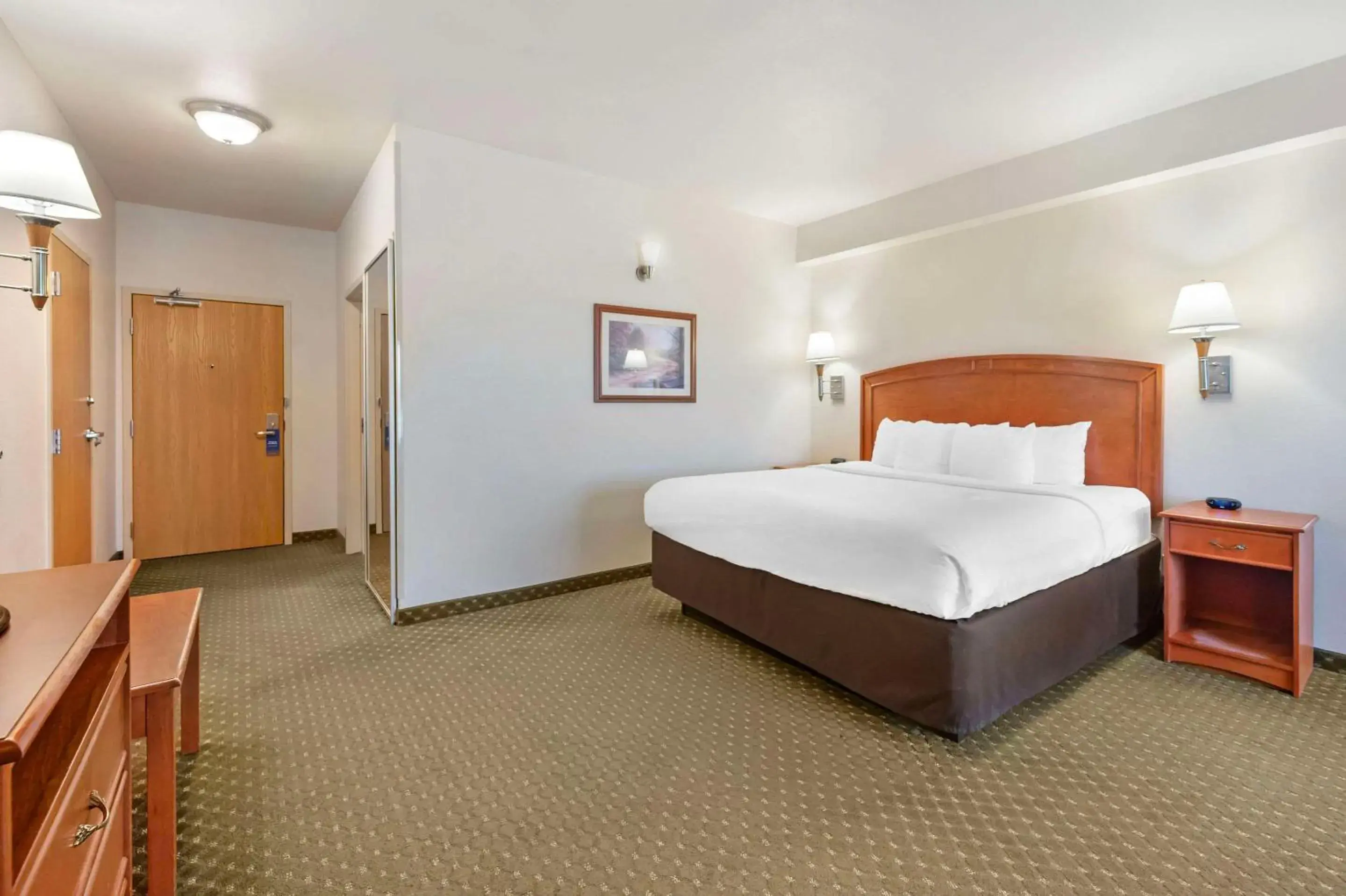 Bedroom, Bed in Comfort Inn & Suites Rawlins Bedroom, Bed in Comfort Inn & Suites Rawlins