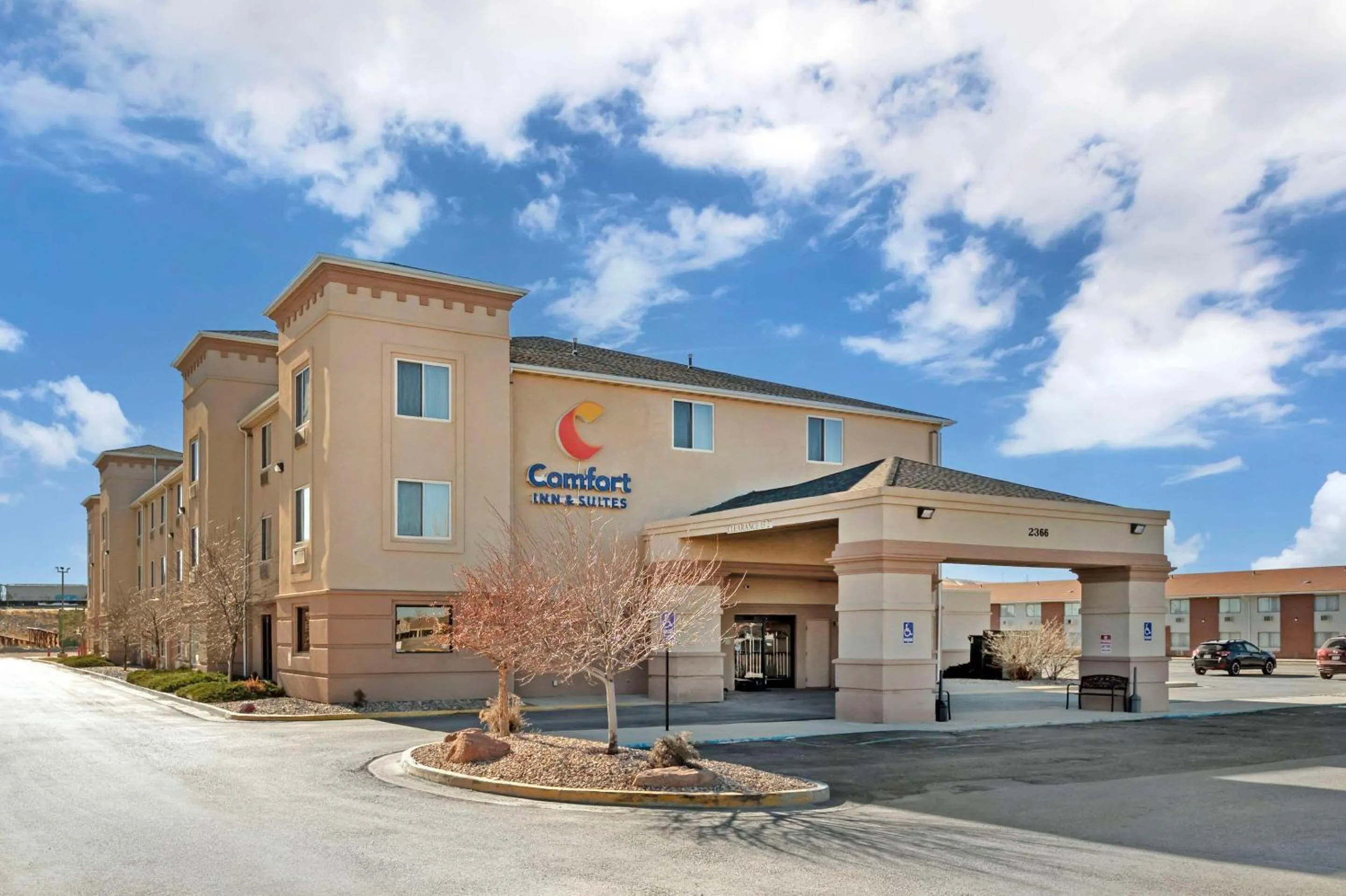 Property building in Comfort Inn & Suites Rawlins