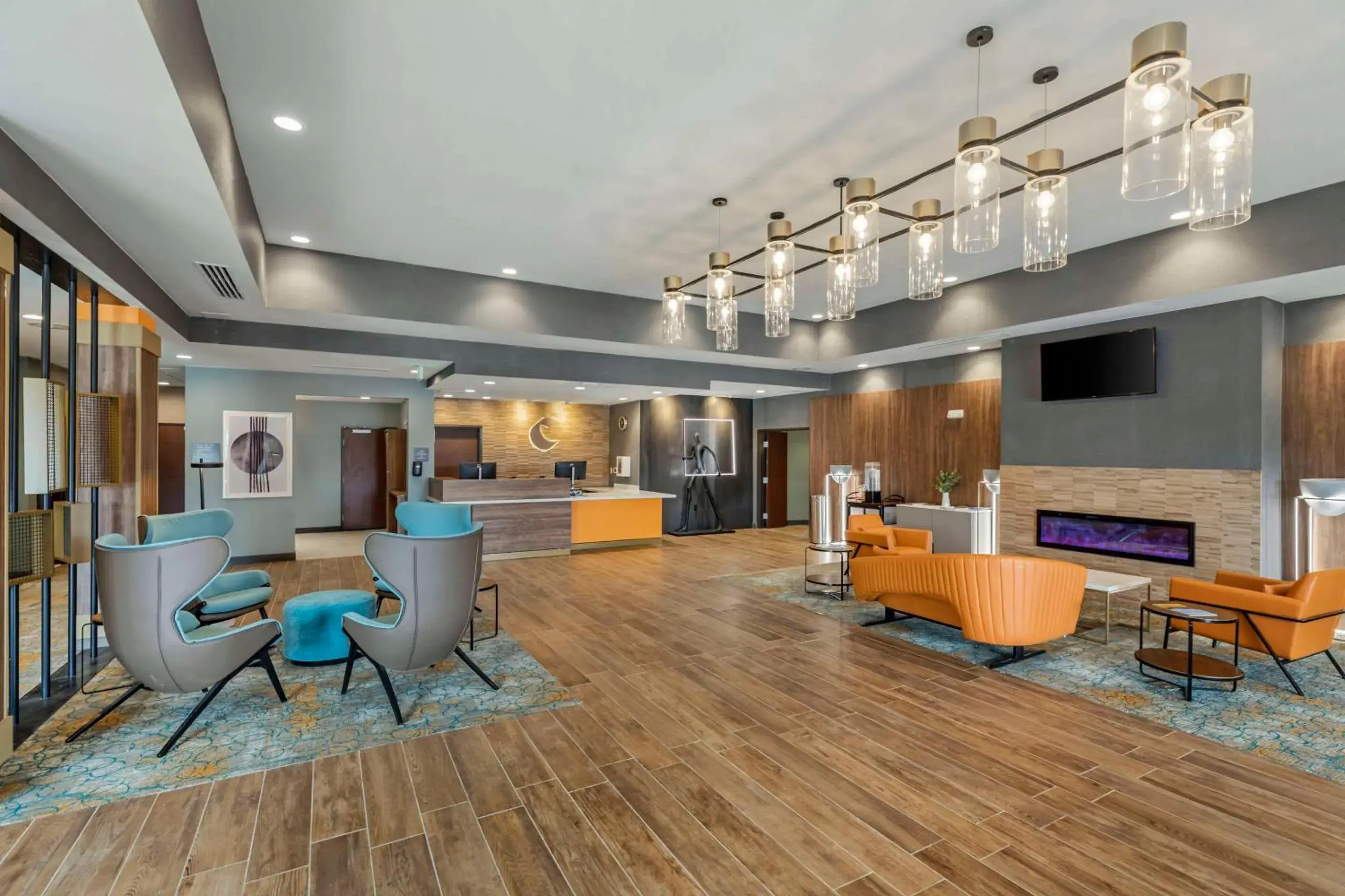 Lobby or reception in Comfort Suites Cheyenne Lobby or reception in Comfort Suites Cheyenne