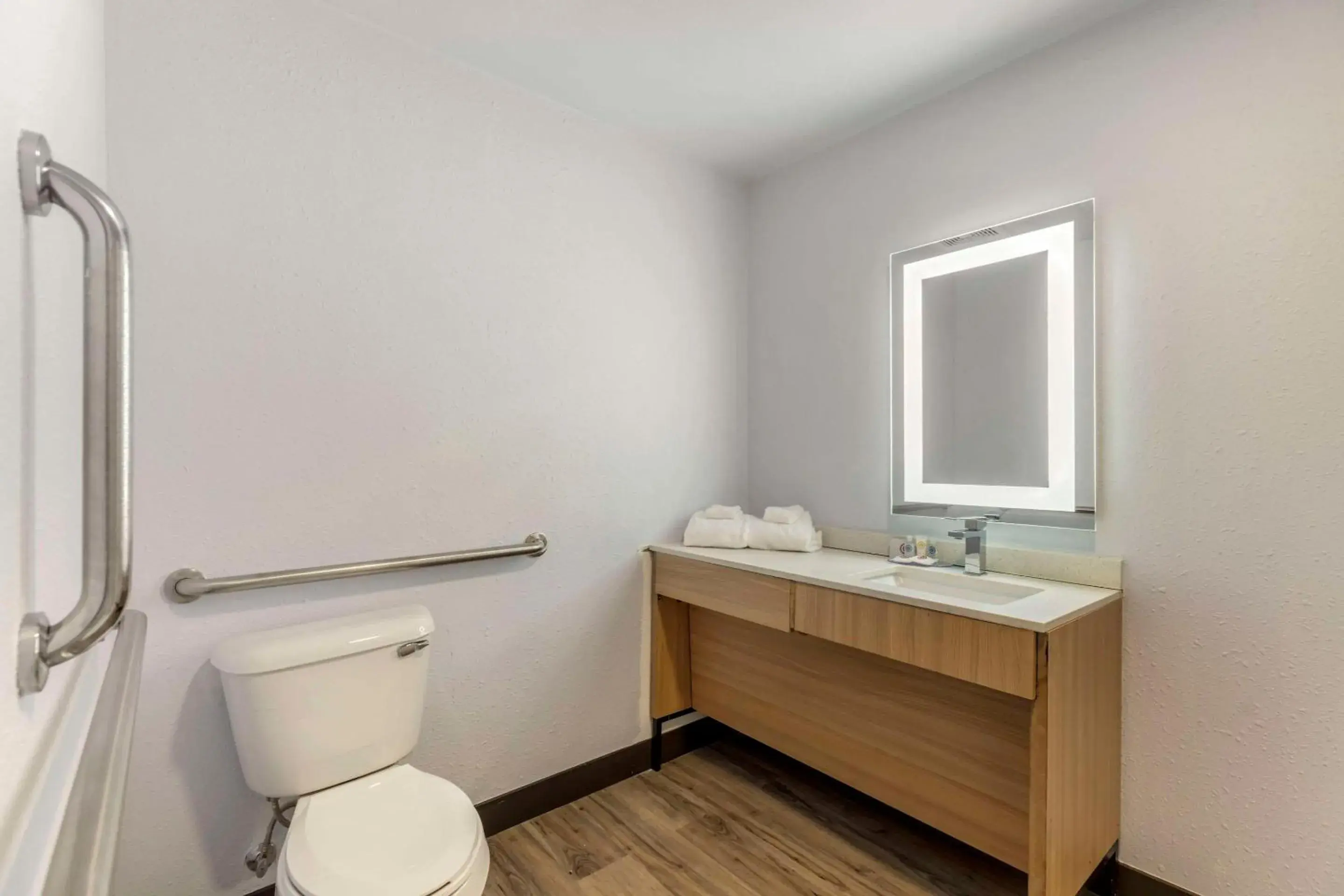 Bedroom in Comfort Suites Cheyenne Bedroom in Comfort Suites Cheyenne