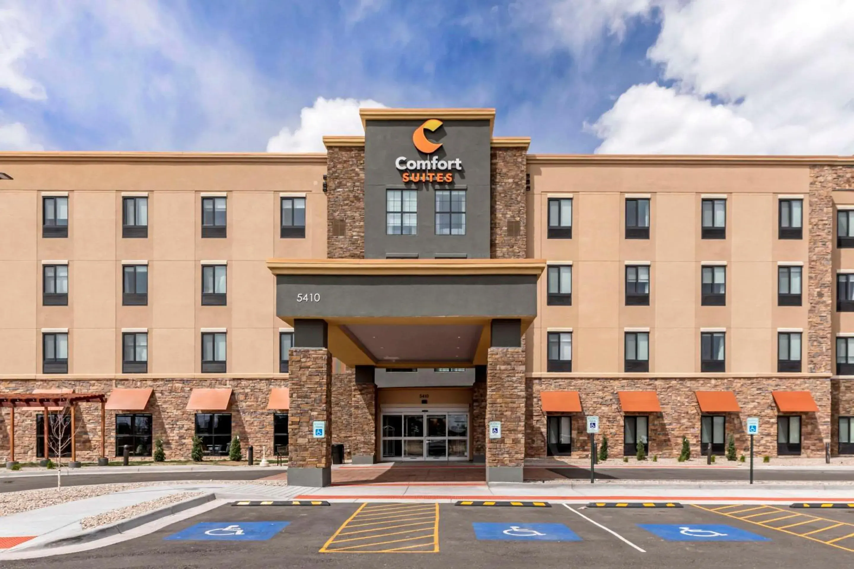 Property building in Comfort Suites Cheyenne Property building in Comfort Suites Cheyenne