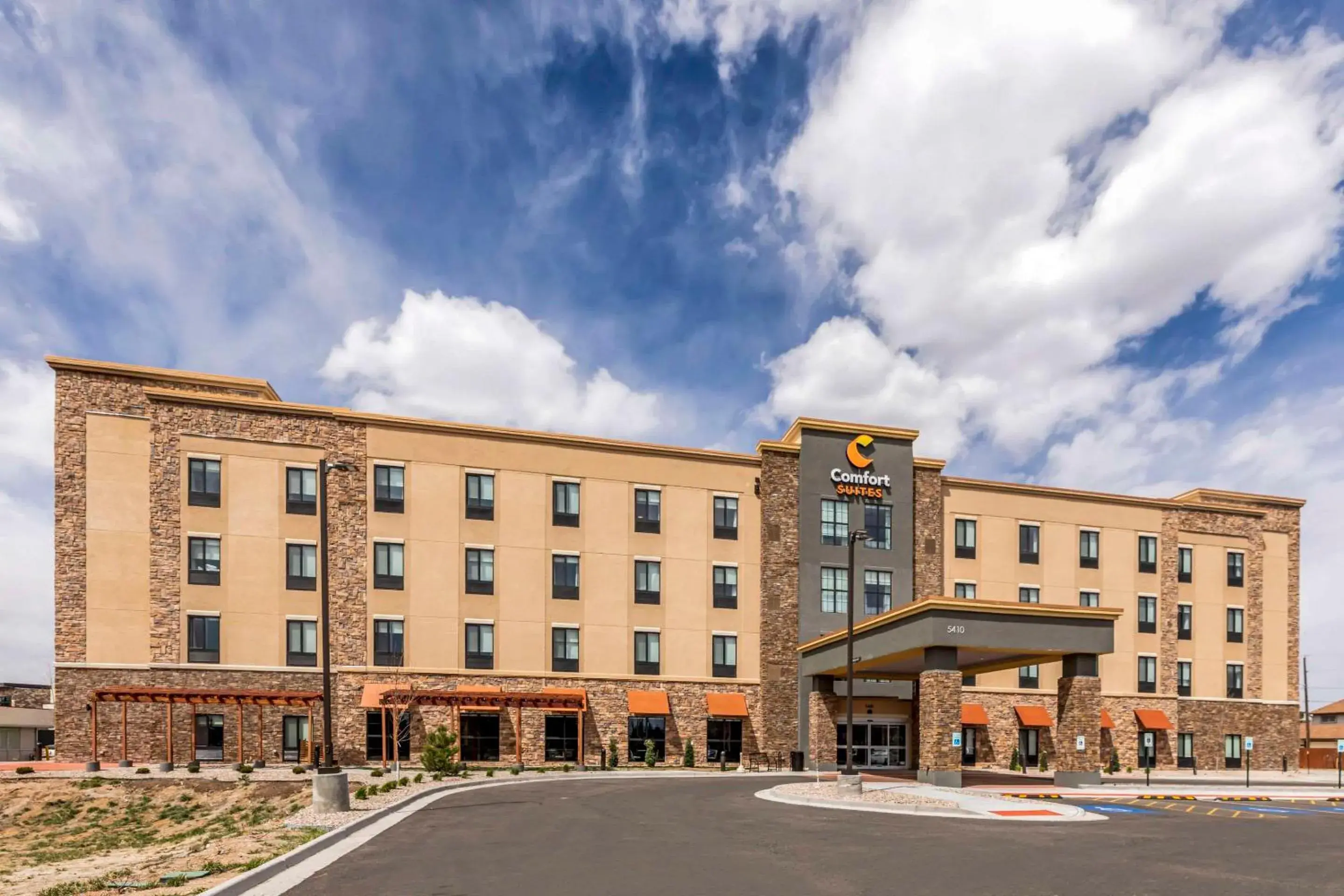 Property building in Comfort Suites Cheyenne Property building in Comfort Suites Cheyenne