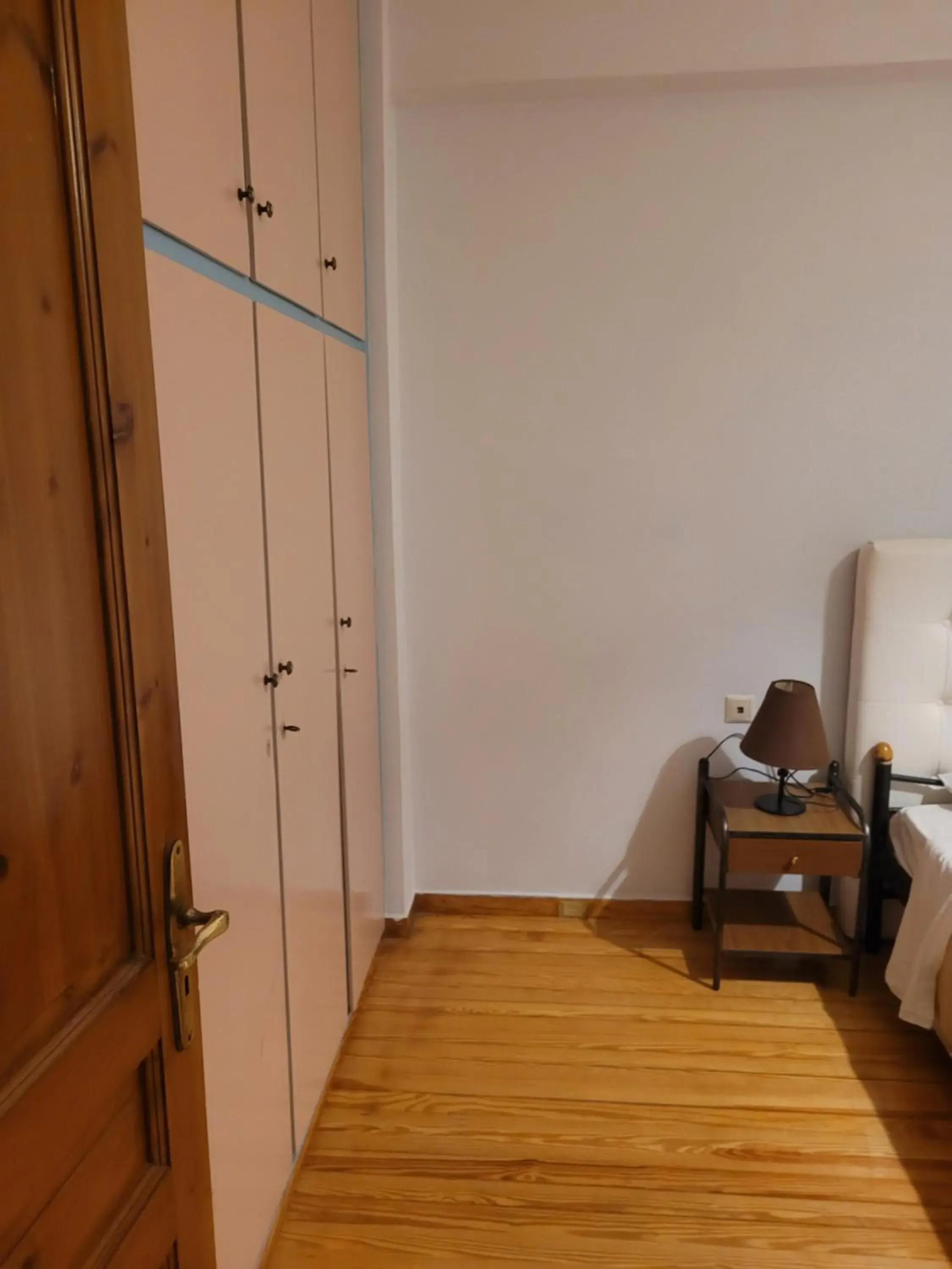 Three-Bedroom Apartment - single occupancy in Lefkada Center Apartments Three-Bedroom Apartment - single occupancy in Lefkada Center Apartments