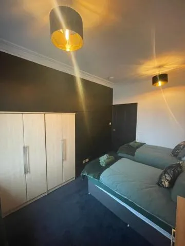 Bed in Carlton Hotel