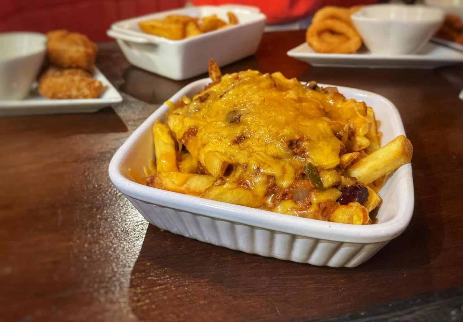 Restaurant/places to eat in Carlton Hotel