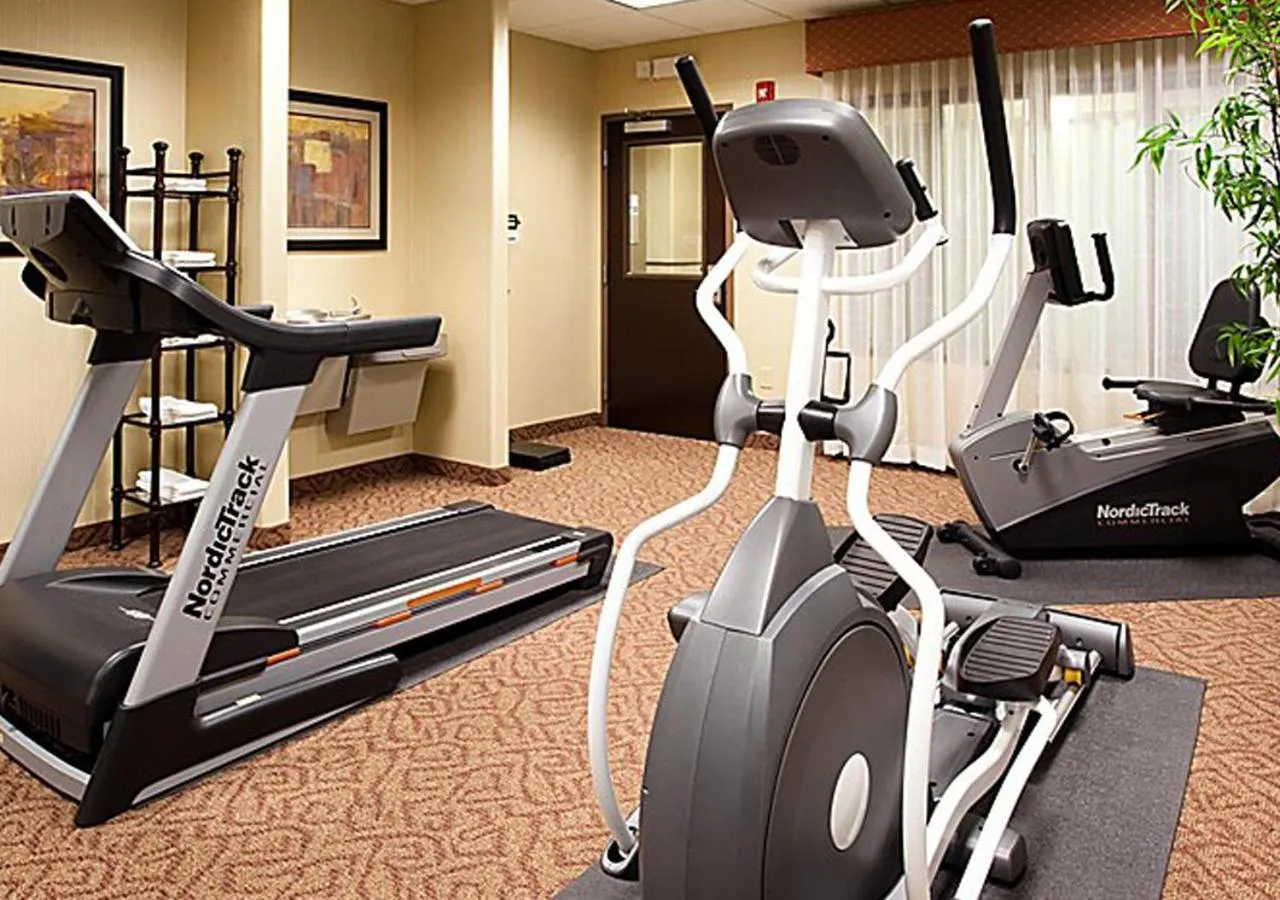 Fitness centre/facilities, Fitness Center/Facilities in Norwood Inn & Suites Eagan