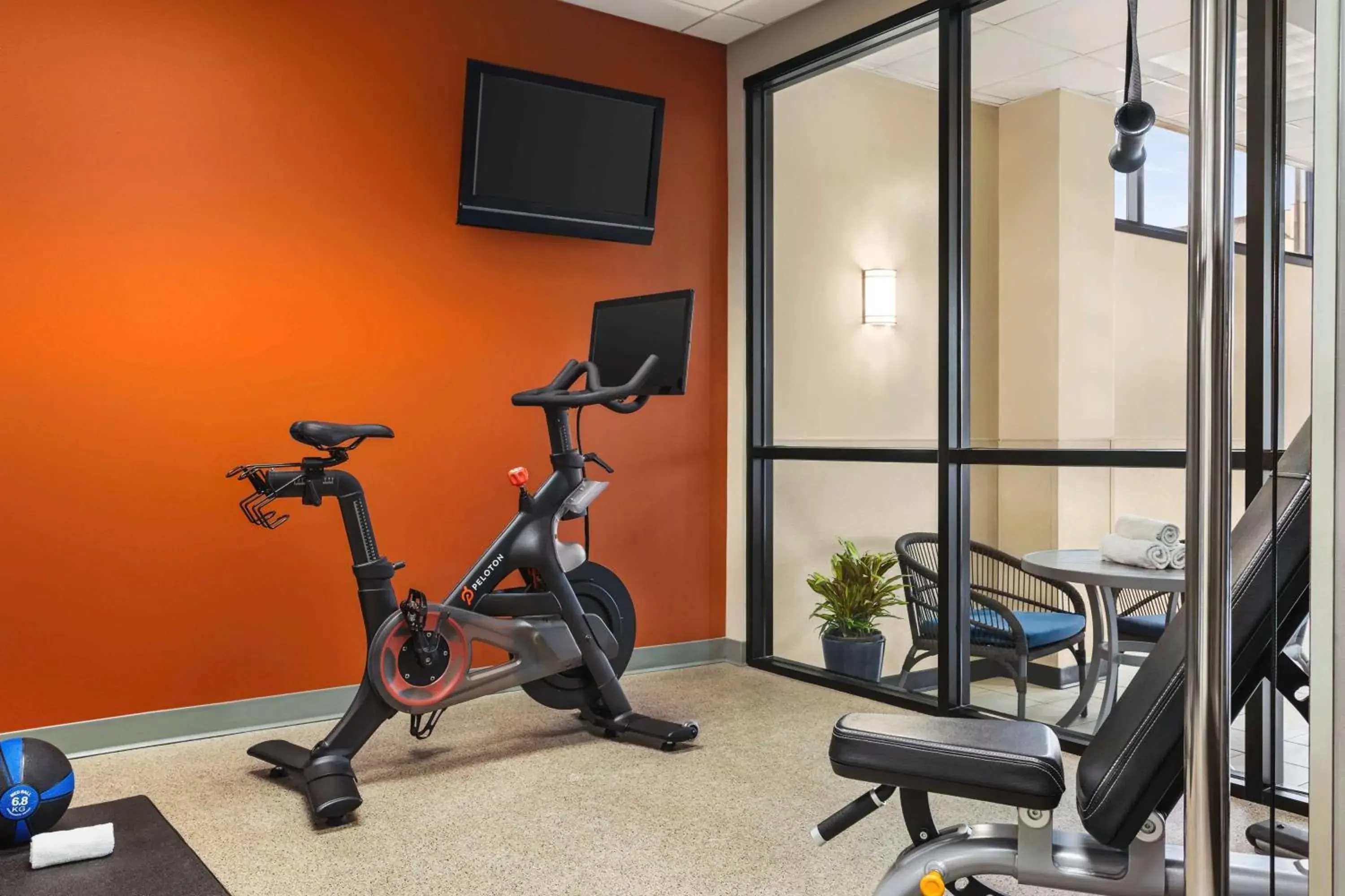 Fitness centre/facilities in Embassy Suites by Hilton Kansas City Overland Park Fitness centre/facilities in Embassy Suites by Hilton Kansas City Overland Park