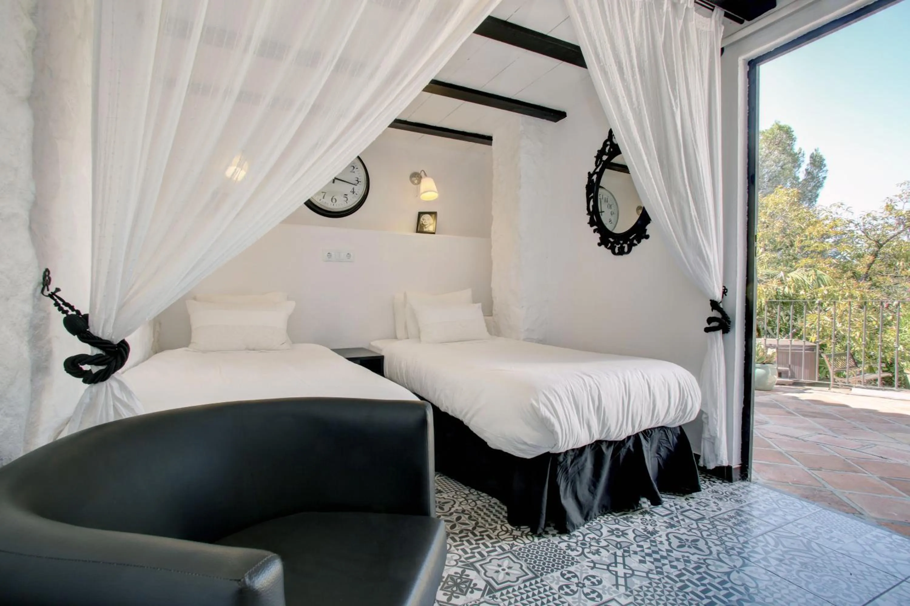 Photo of the whole room, Bed in Jardines De La Reina Boutique Bed & Breakfast