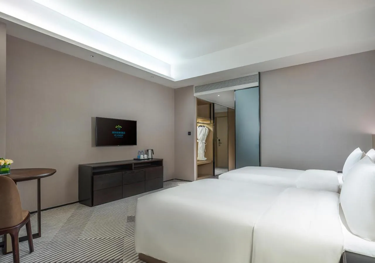 Photo of the whole room, Bed in La Yarda Hotel Guangzhou
